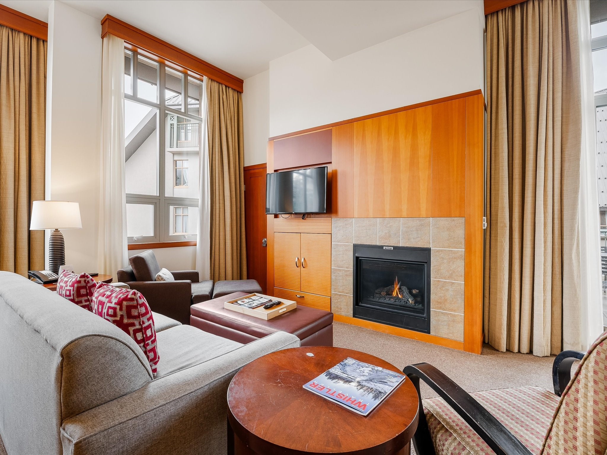 4407-4299 Blackcomb Way image 1