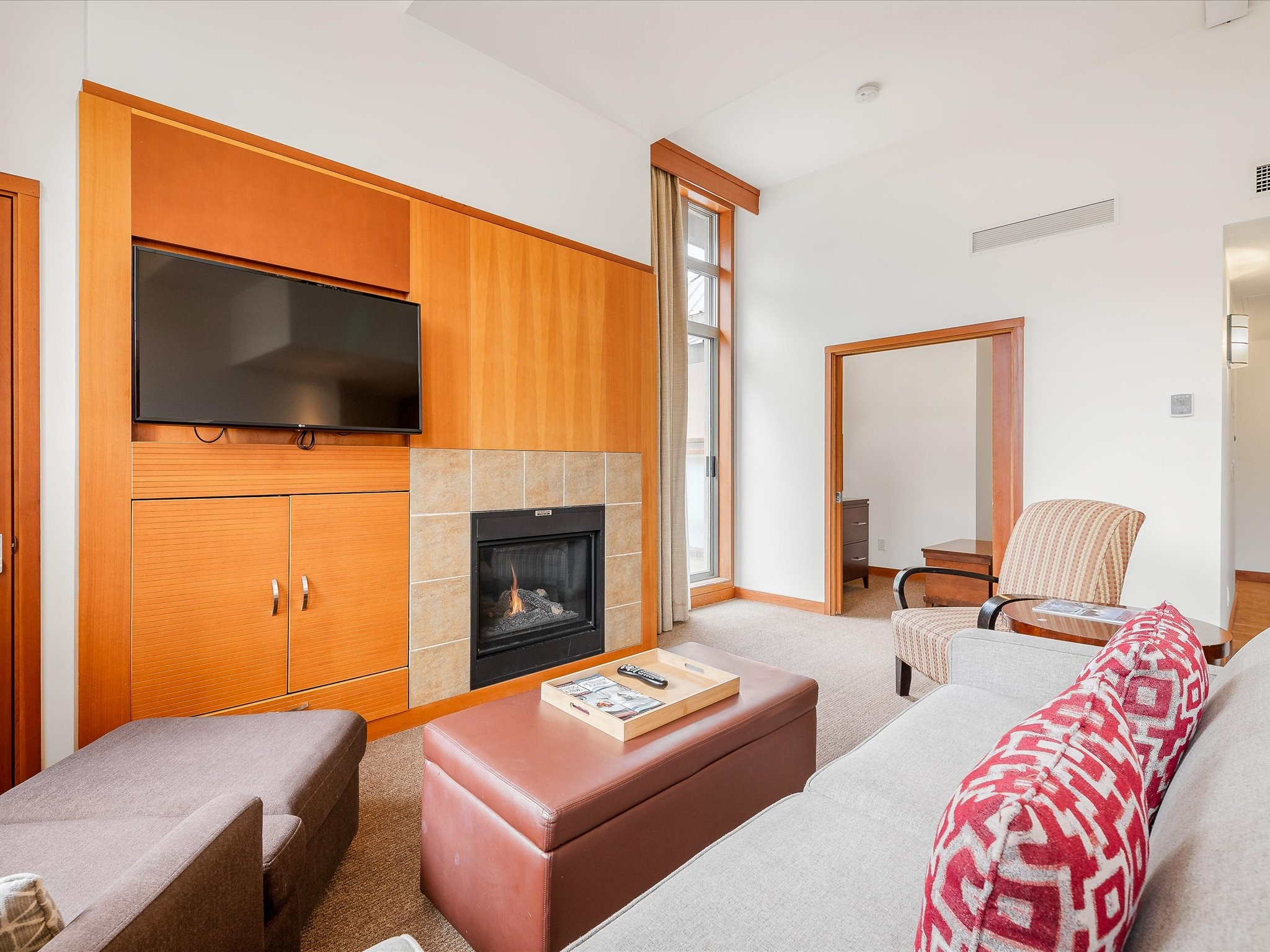 4407-4299 Blackcomb Way image 3