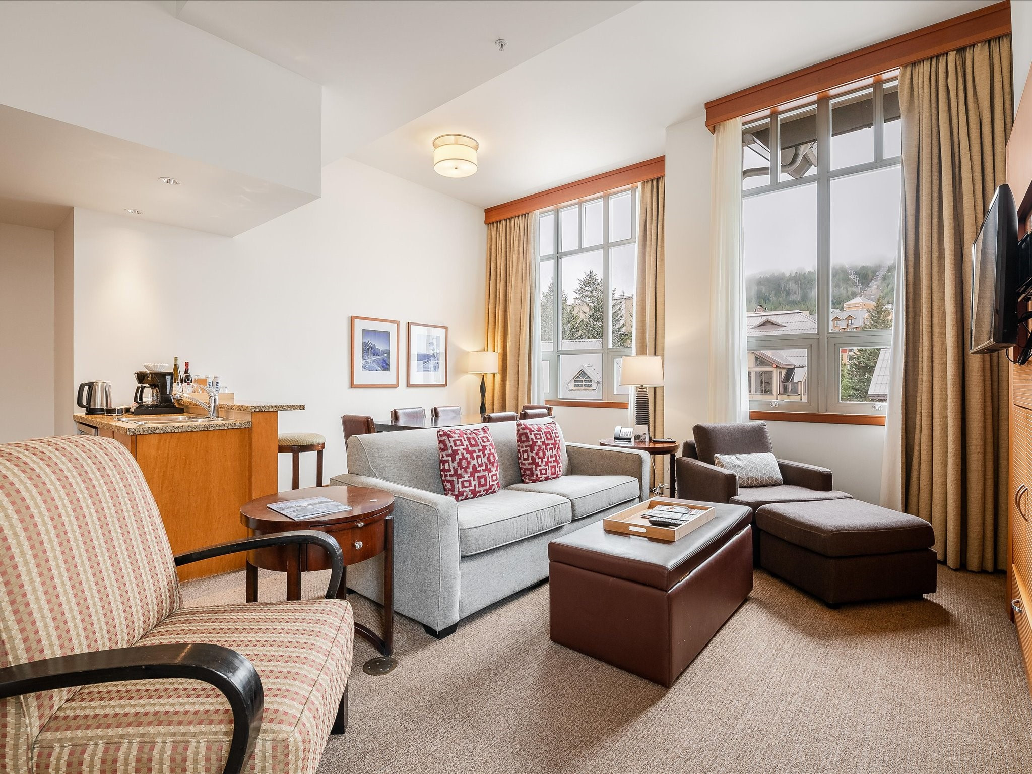 4407-4299 Blackcomb Way image 4