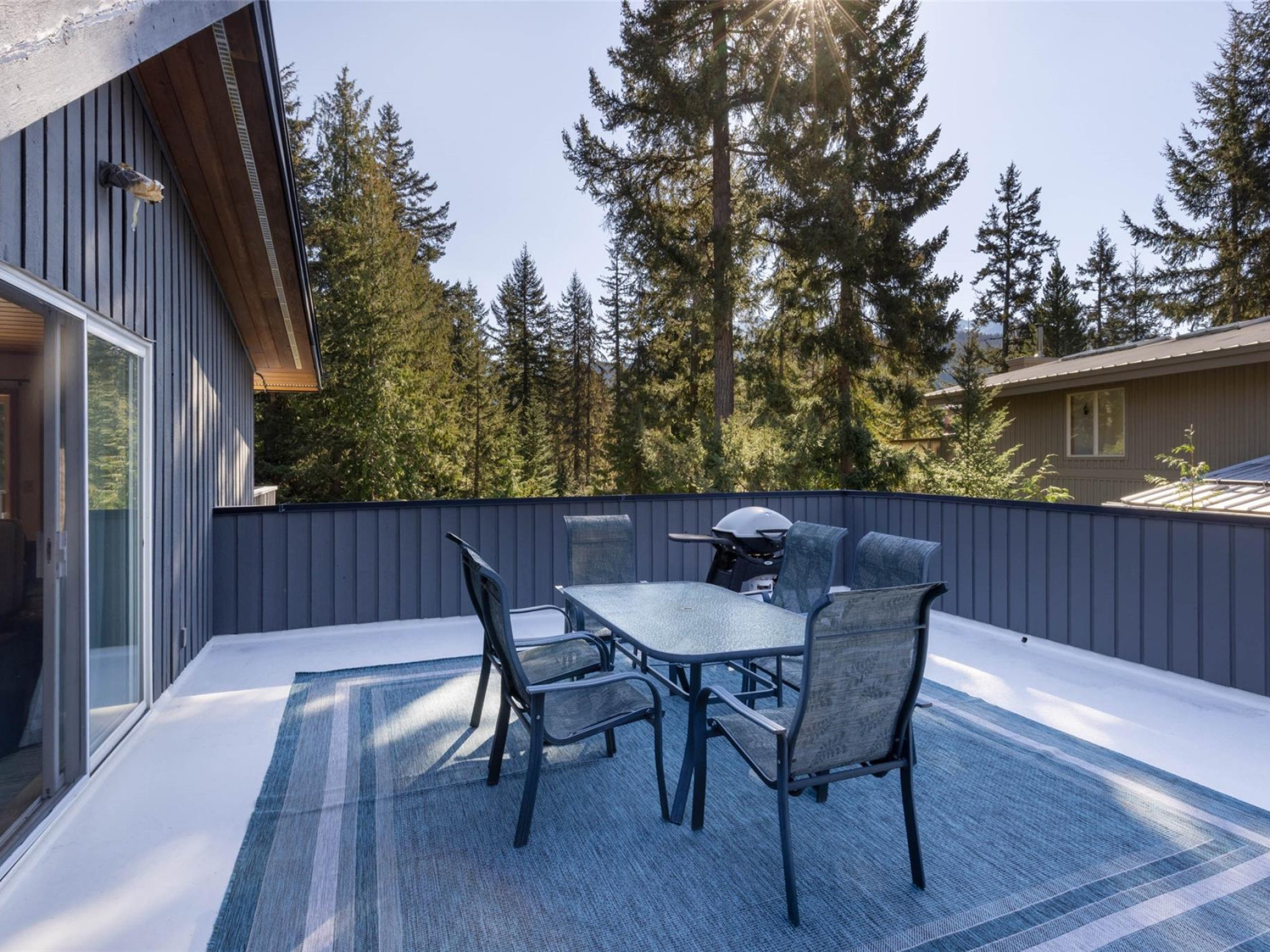 9548 Emerald Drive image 18