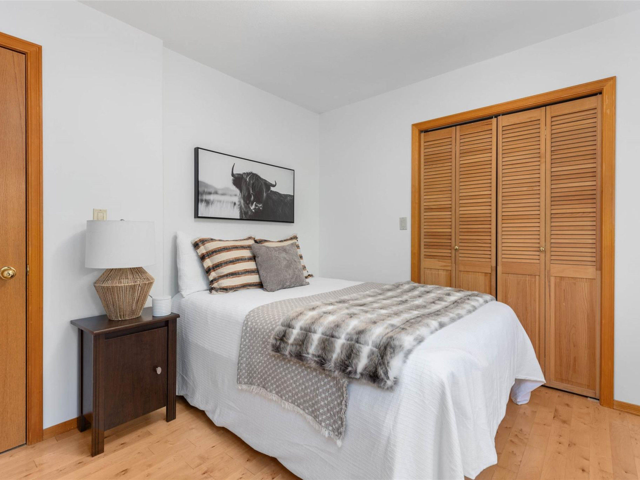 9548 Emerald Drive image 21