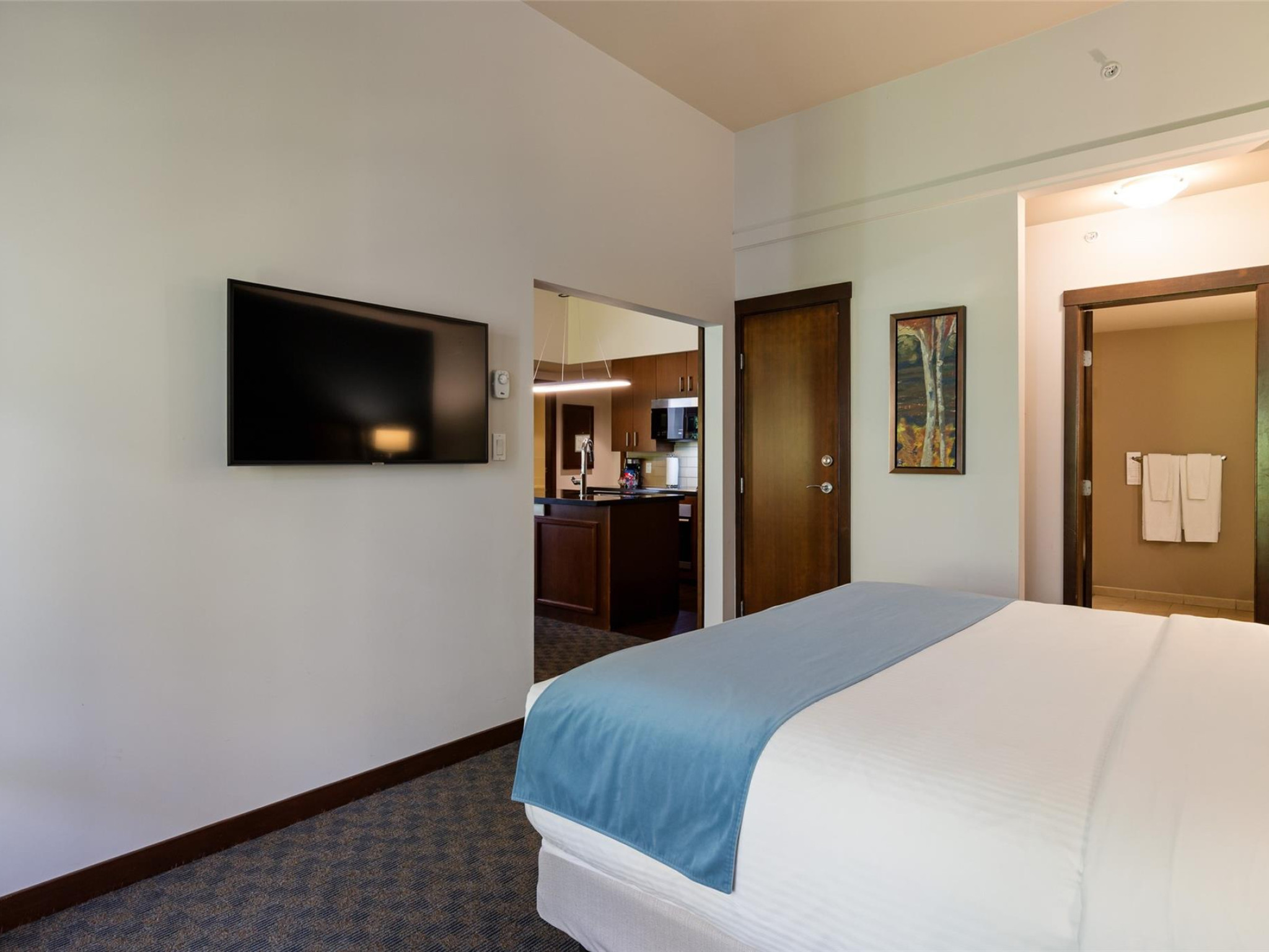 401C-2020 London Lane image 15