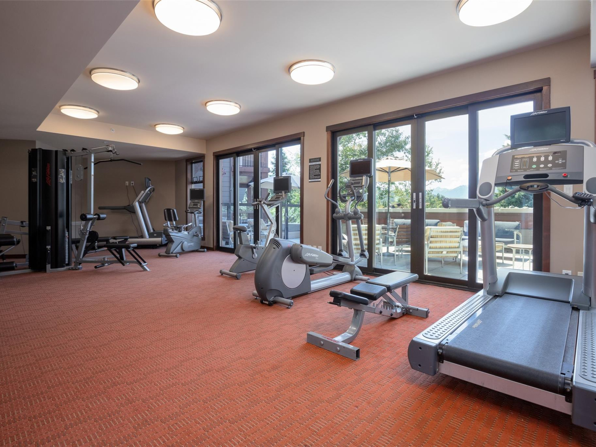 401C-2020 London Lane image 24