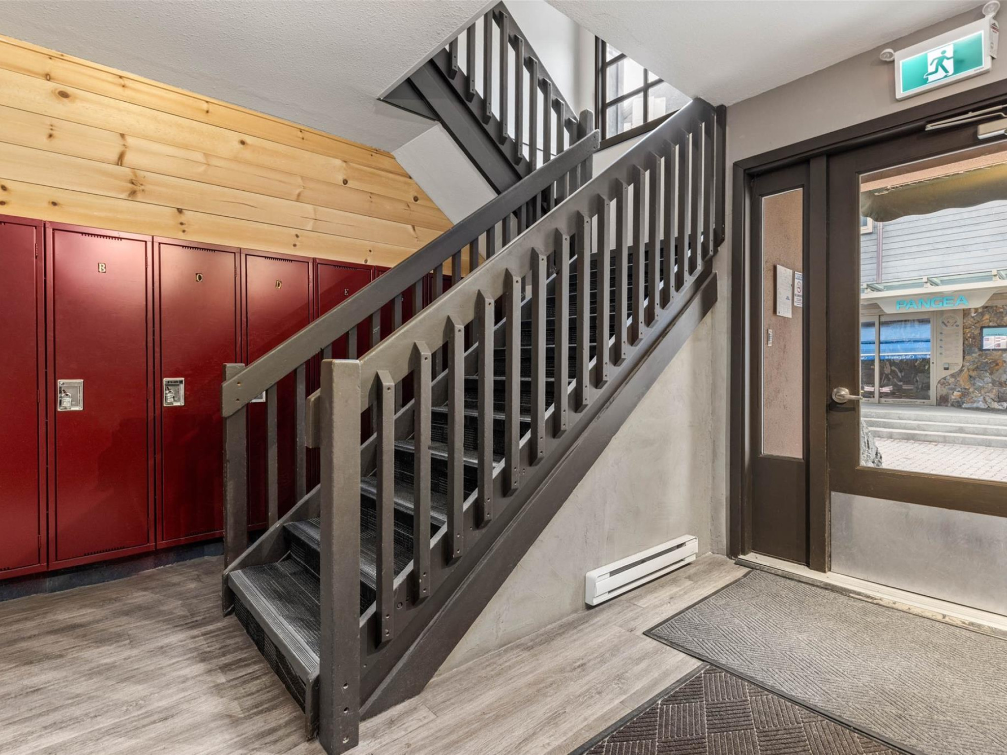 A-4324 Sunrise Alley image 2