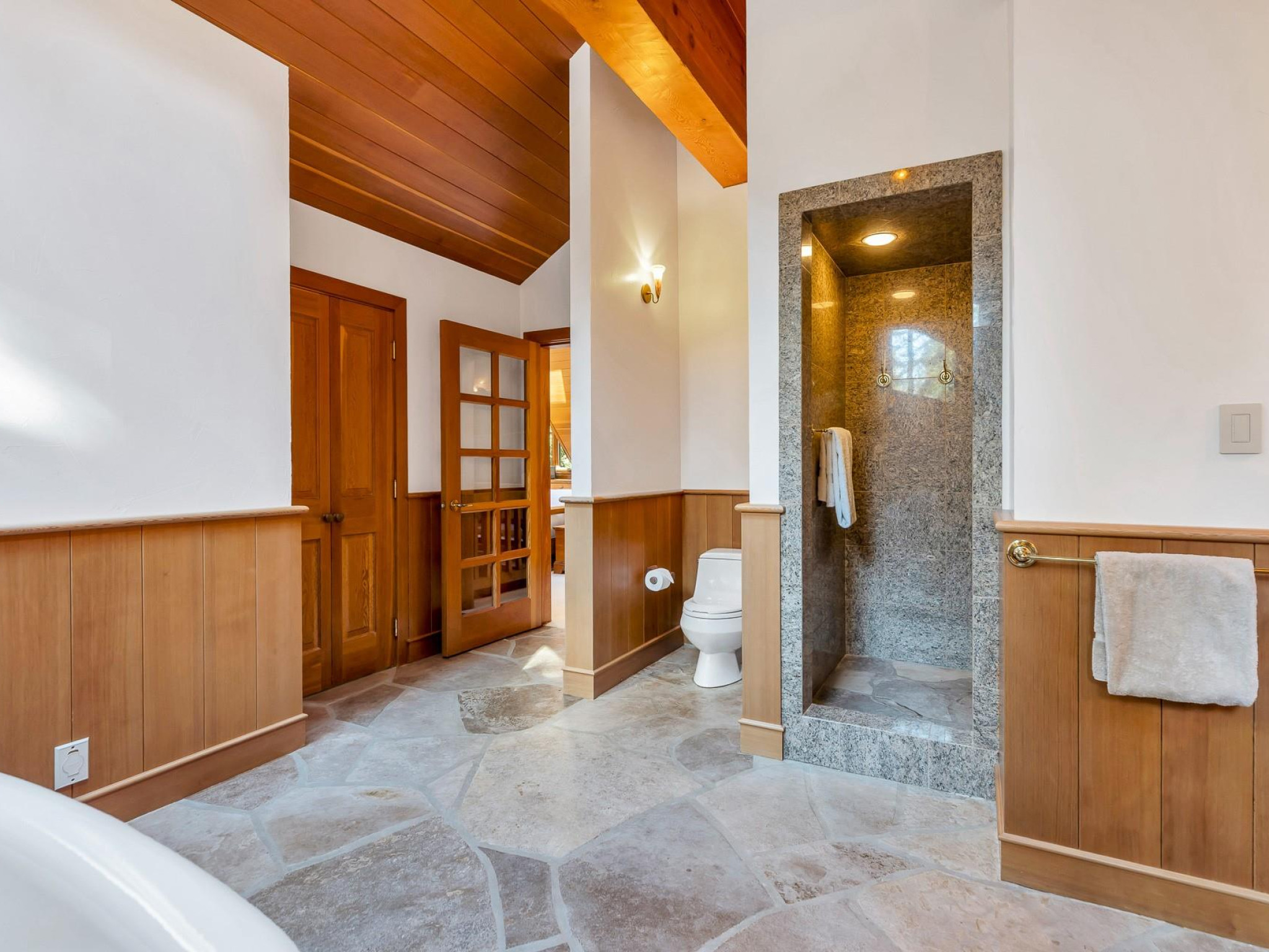 4969 Horstman Lane image 19