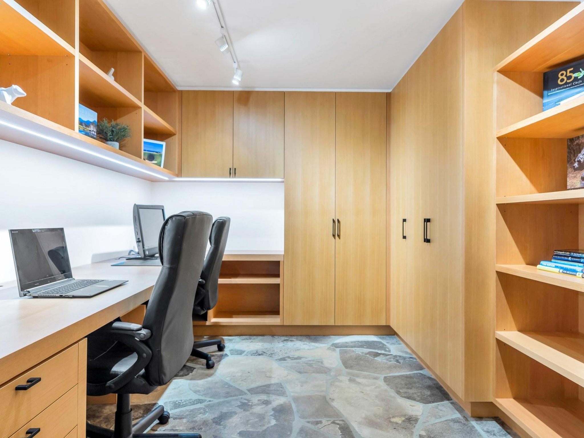 4969 Horstman Lane image 25