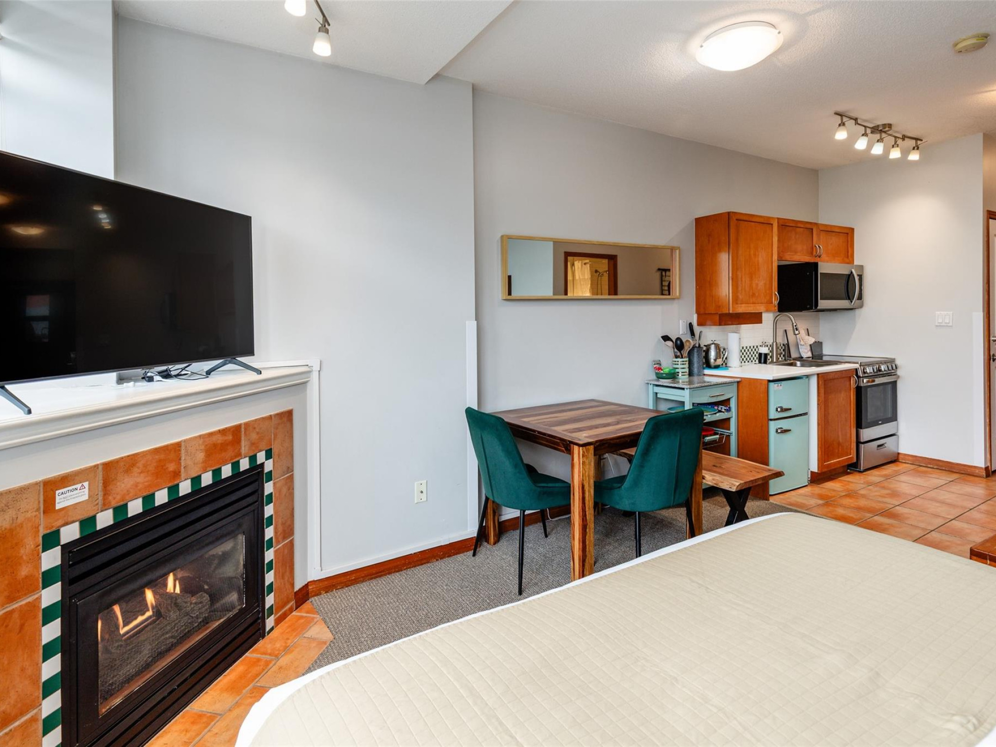 419-4369 Main Street image 10