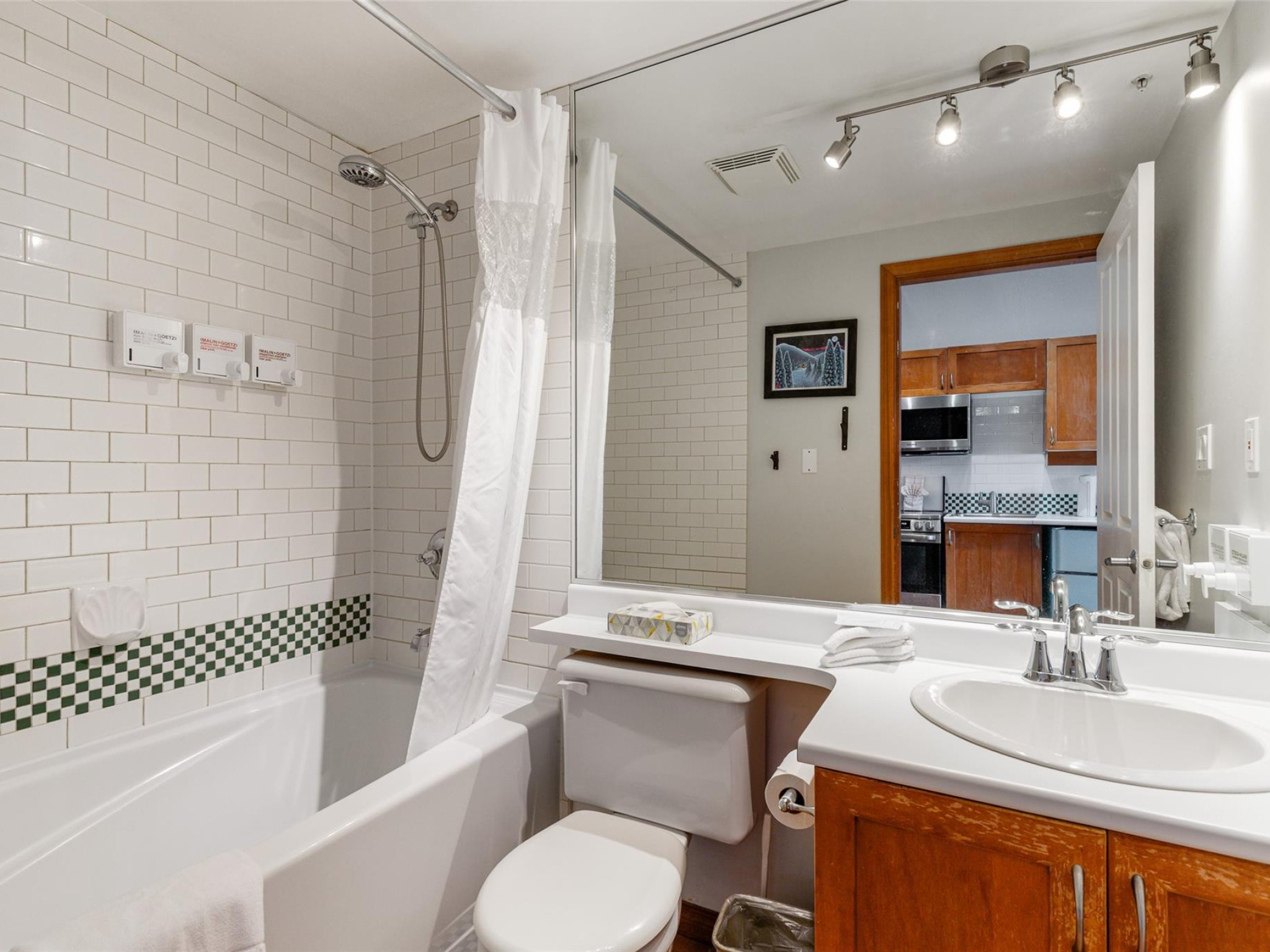 419-4369 Main Street image 14