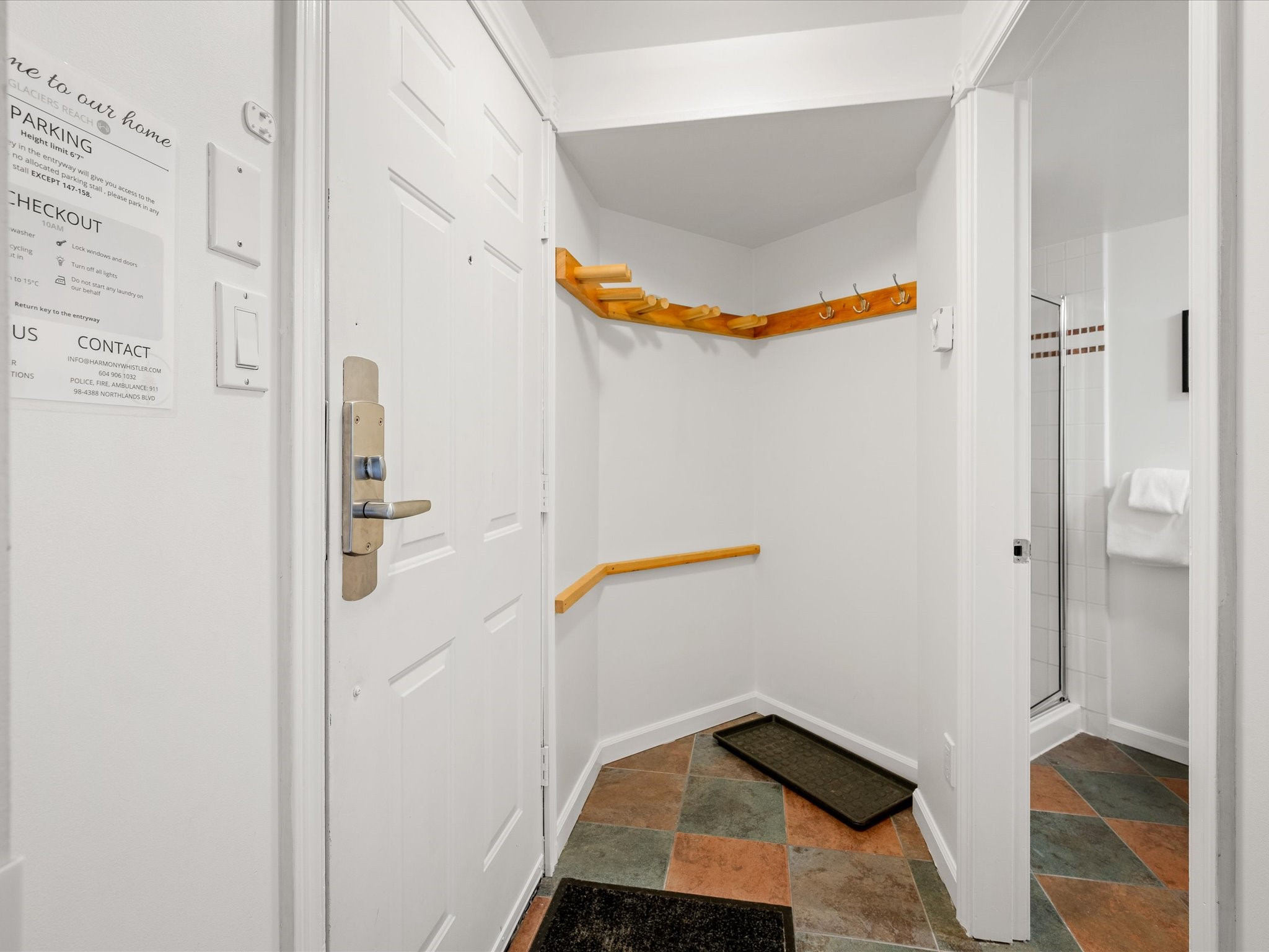 98-4388 Northlands Boulevard image 9