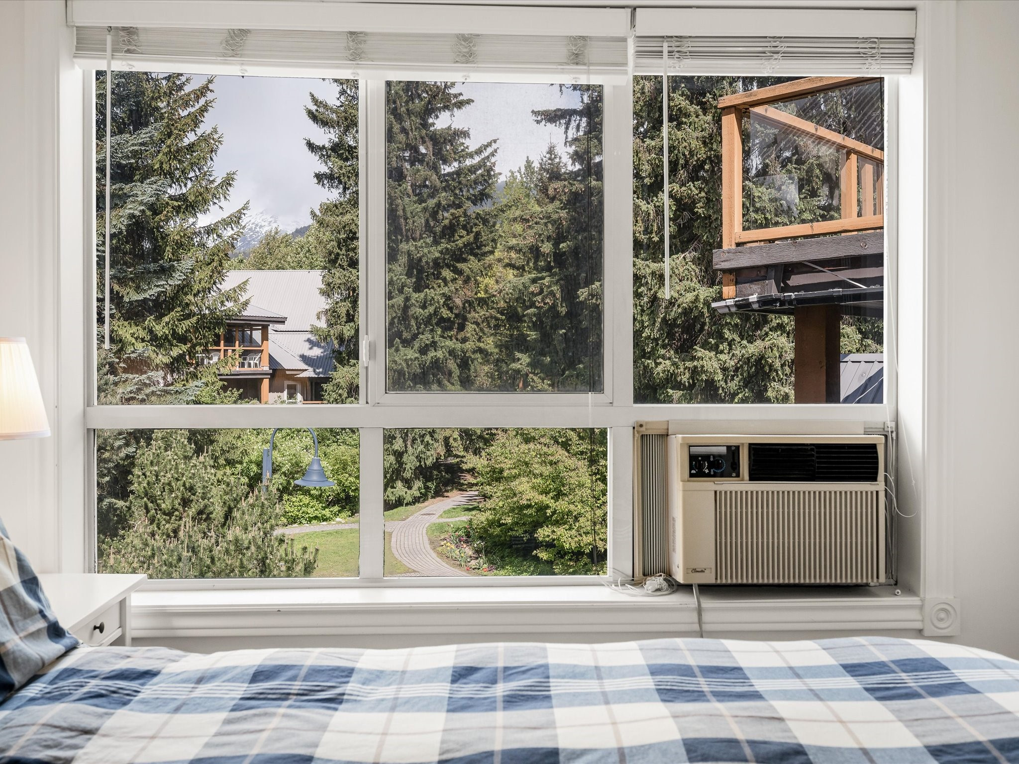 98-4388 Northlands Boulevard image 17