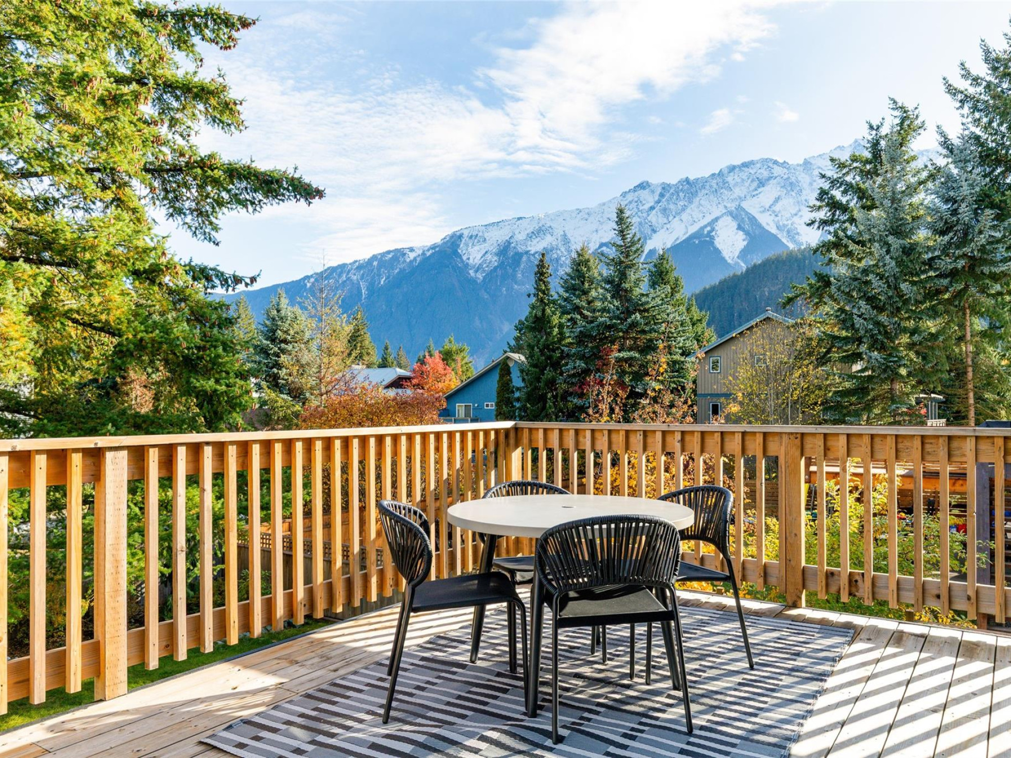 7386 Laurel Street image 11