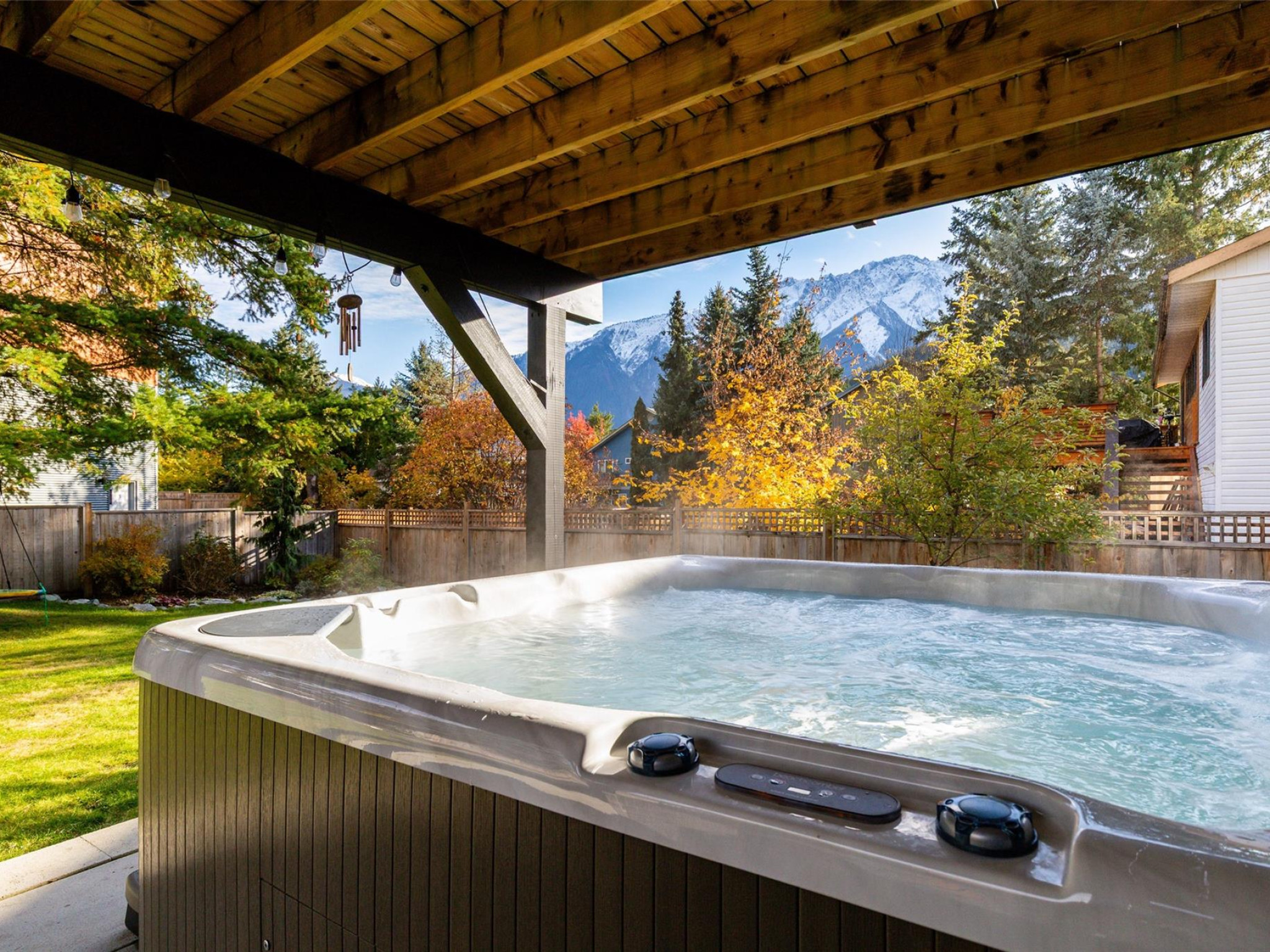 7386 Laurel Street image 27