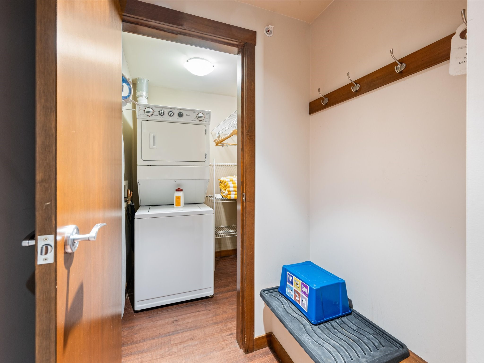 106A-2020 London Lane image 20