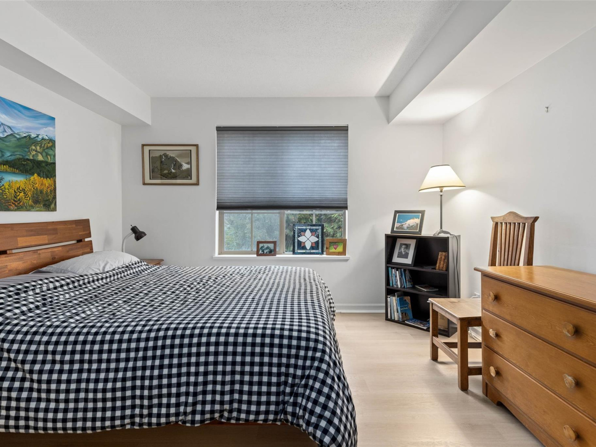 2-1447 Vine Road image 15