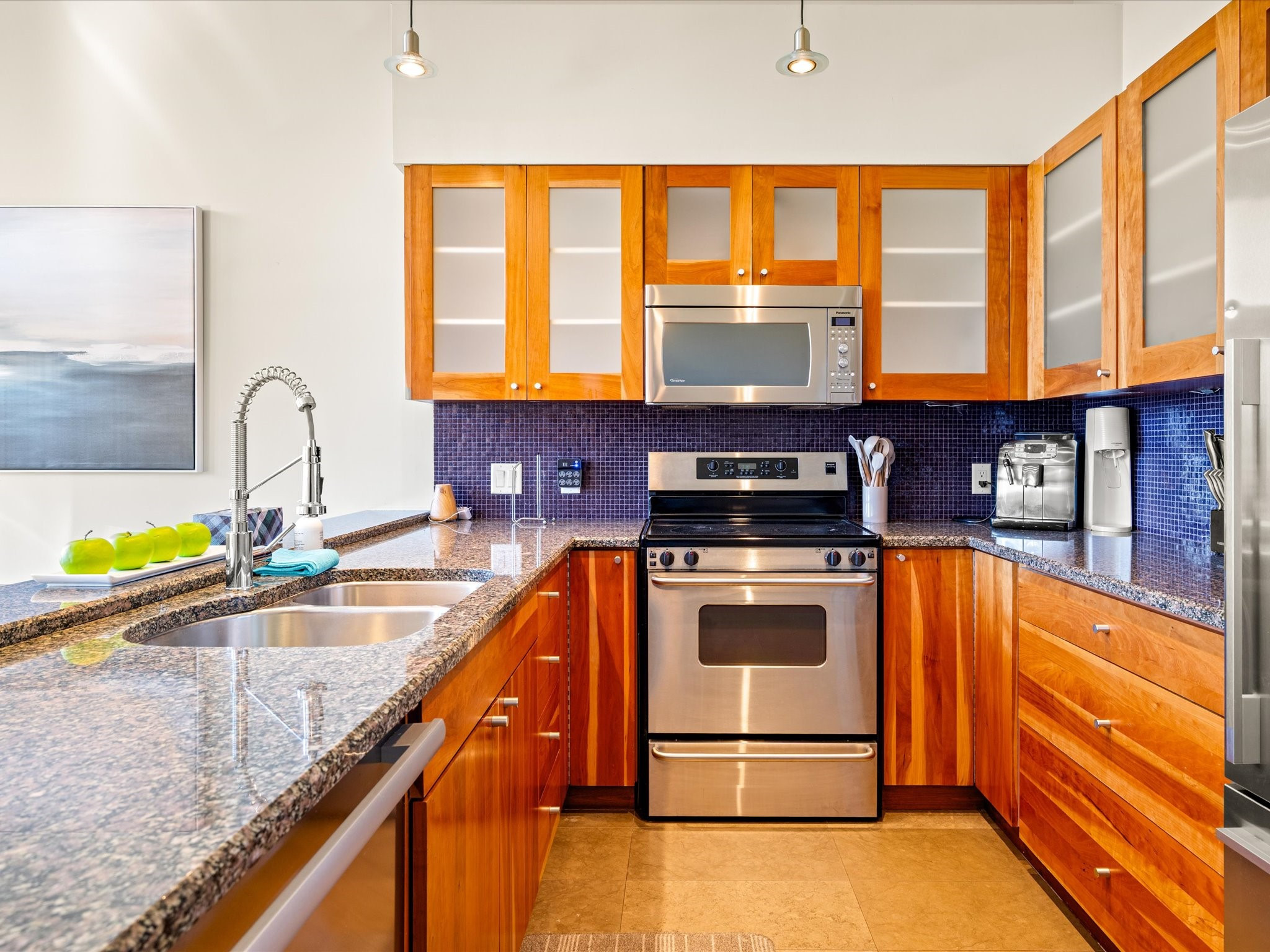 20-2301 Taluswood Place image 9