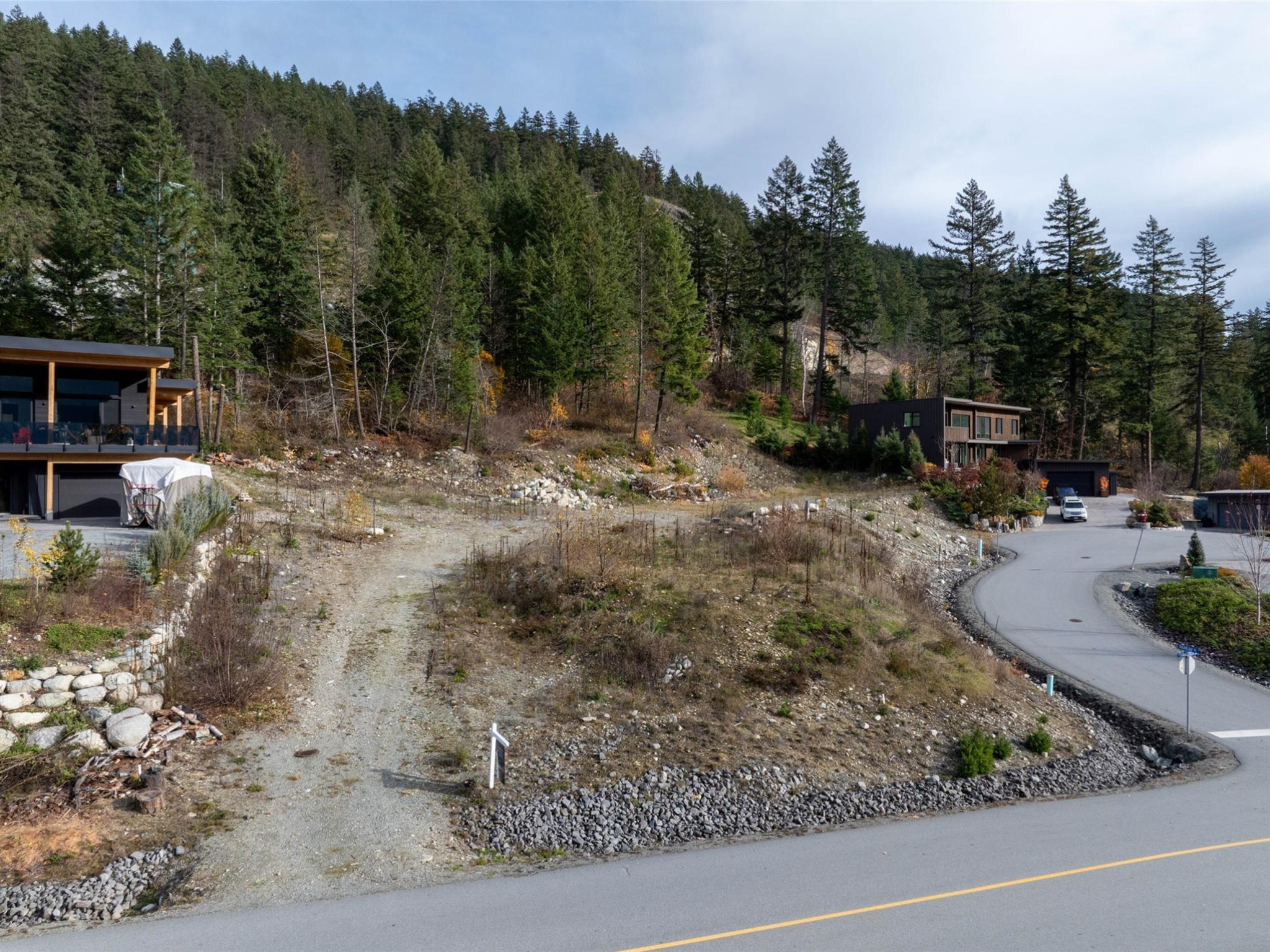 7516 Pebble Creek Drive image 9