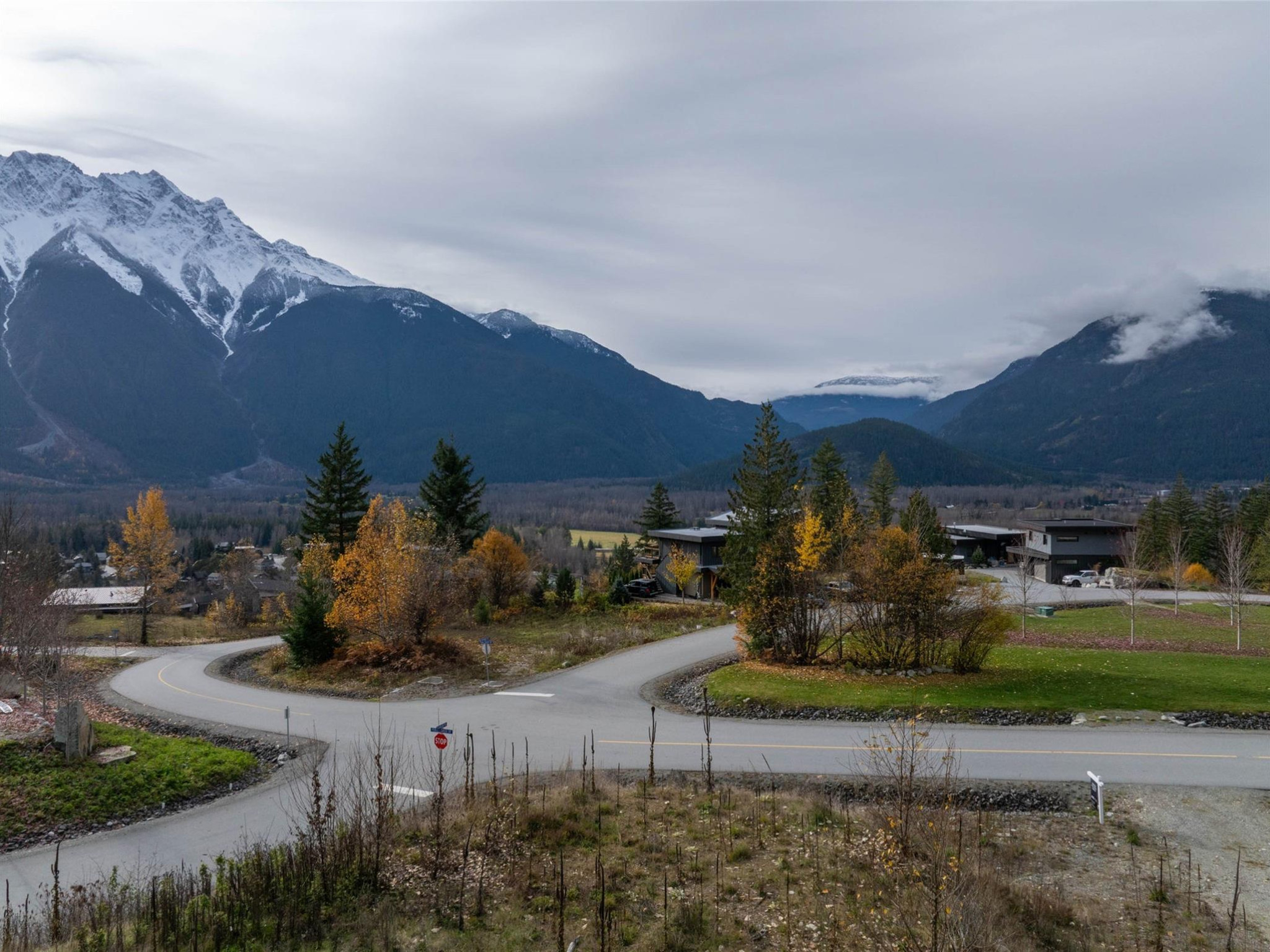 7516 Pebble Creek Drive image 18