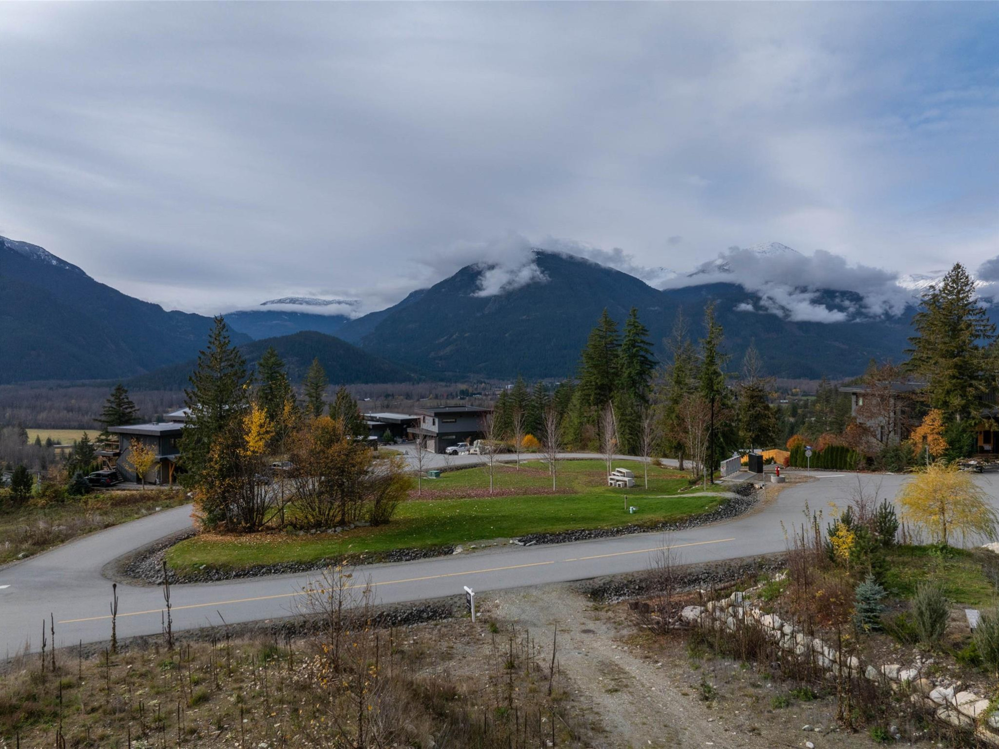 7516 Pebble Creek Drive image 19