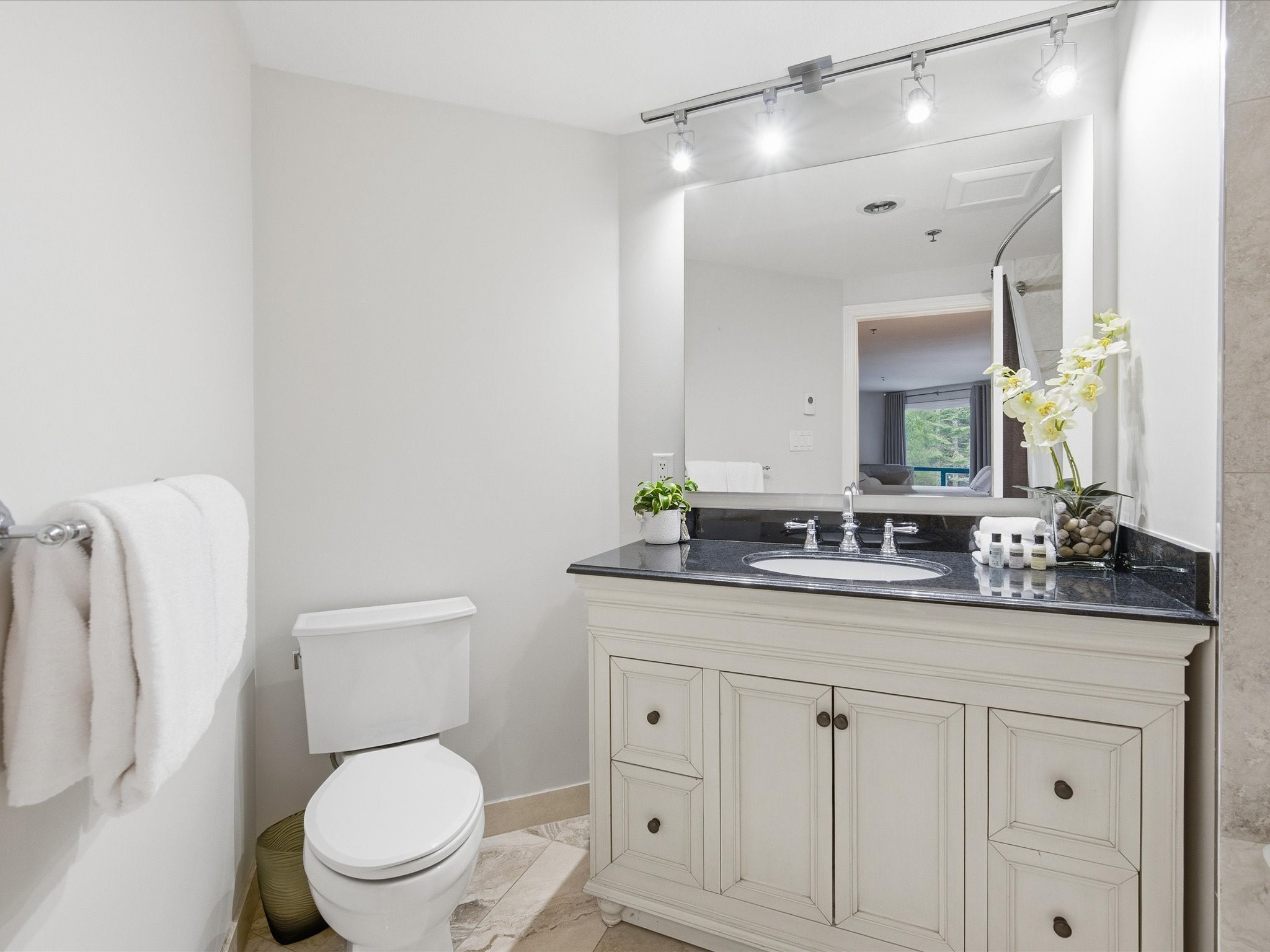 333-4905 Spearhead Place image 20