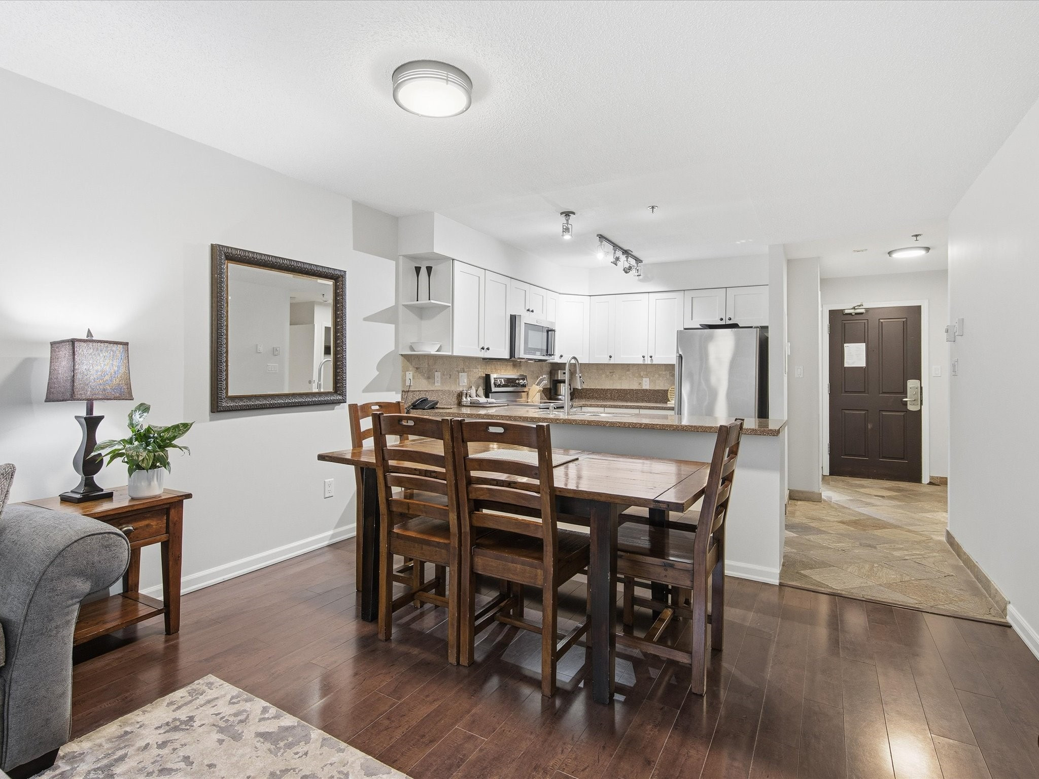 333-4905 Spearhead Place image 7