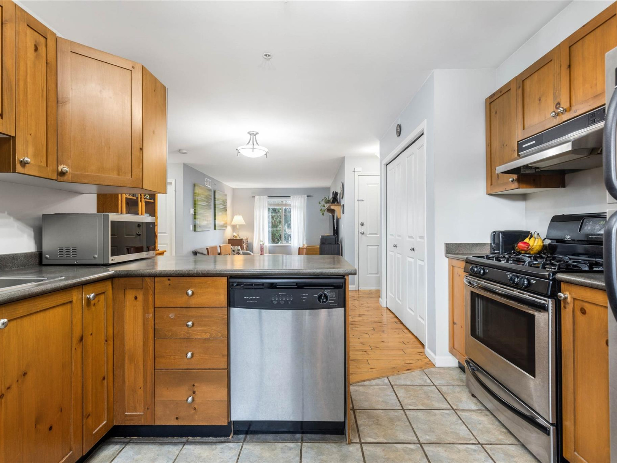 12-1442 Vine Road image 4