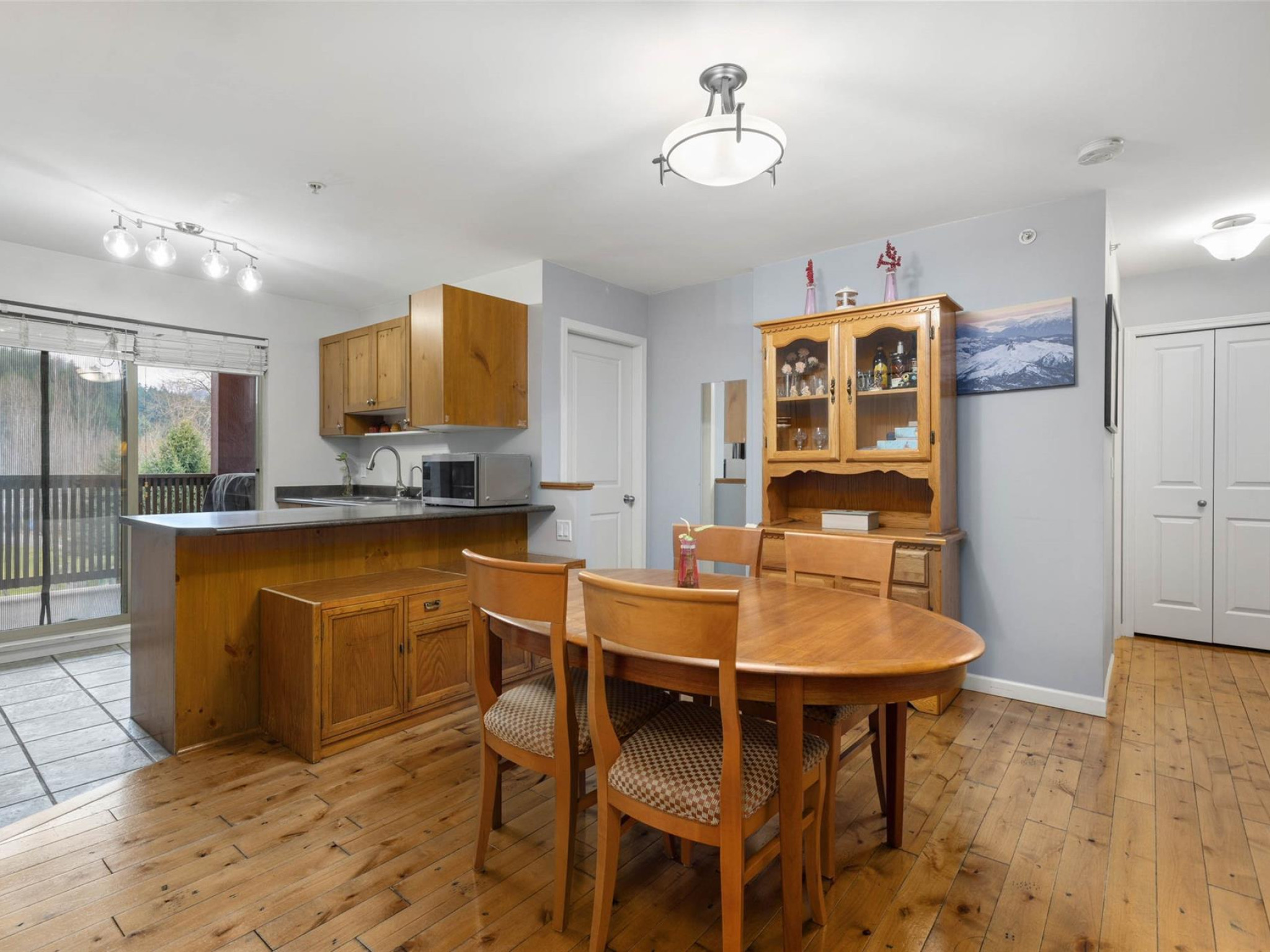 12-1442 Vine Road image 7