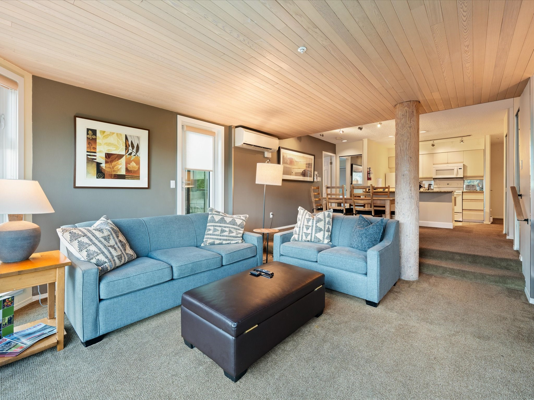 105-3217 Blueberry Drive image 8