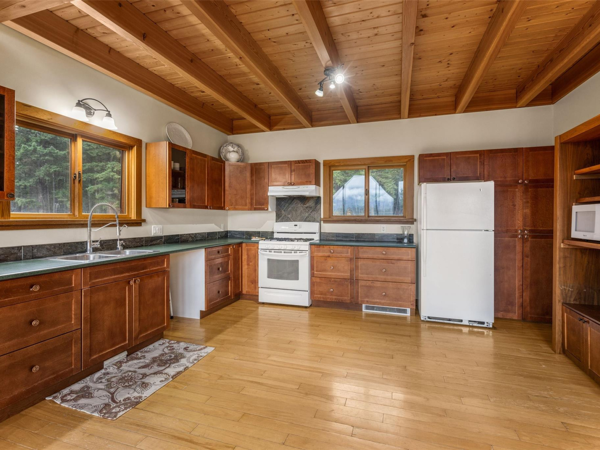 3492 Blackwater Road image 9