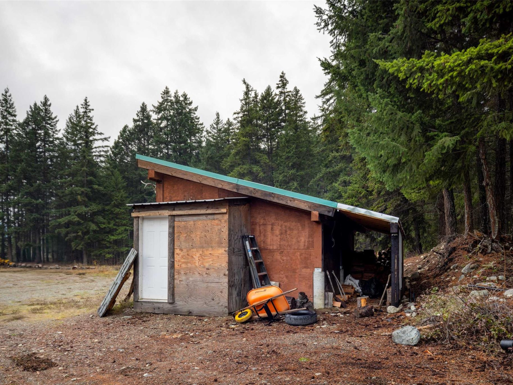 3492 Blackwater Road image 31