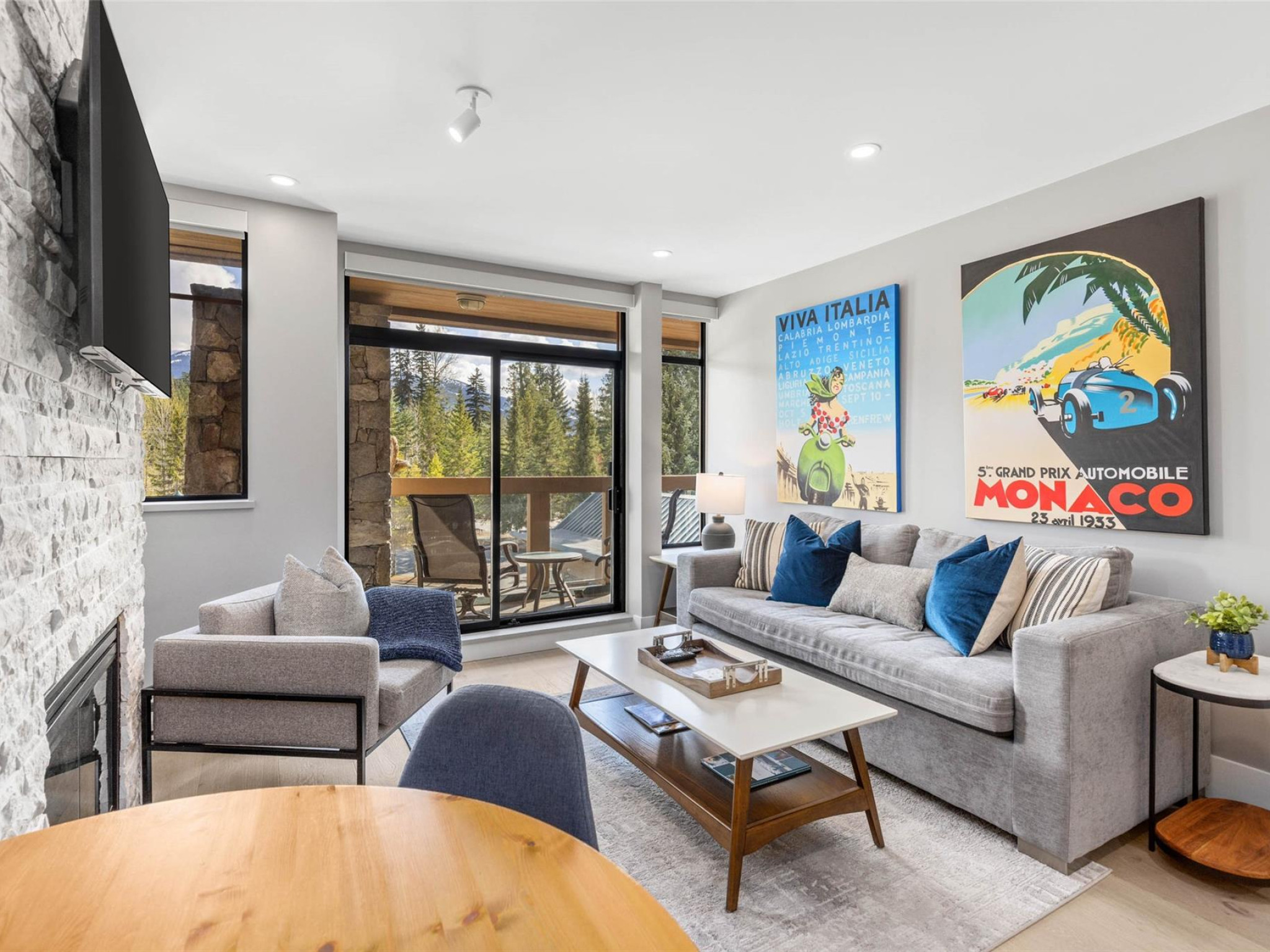 210-8080 Nicklaus North Boulevard image 1