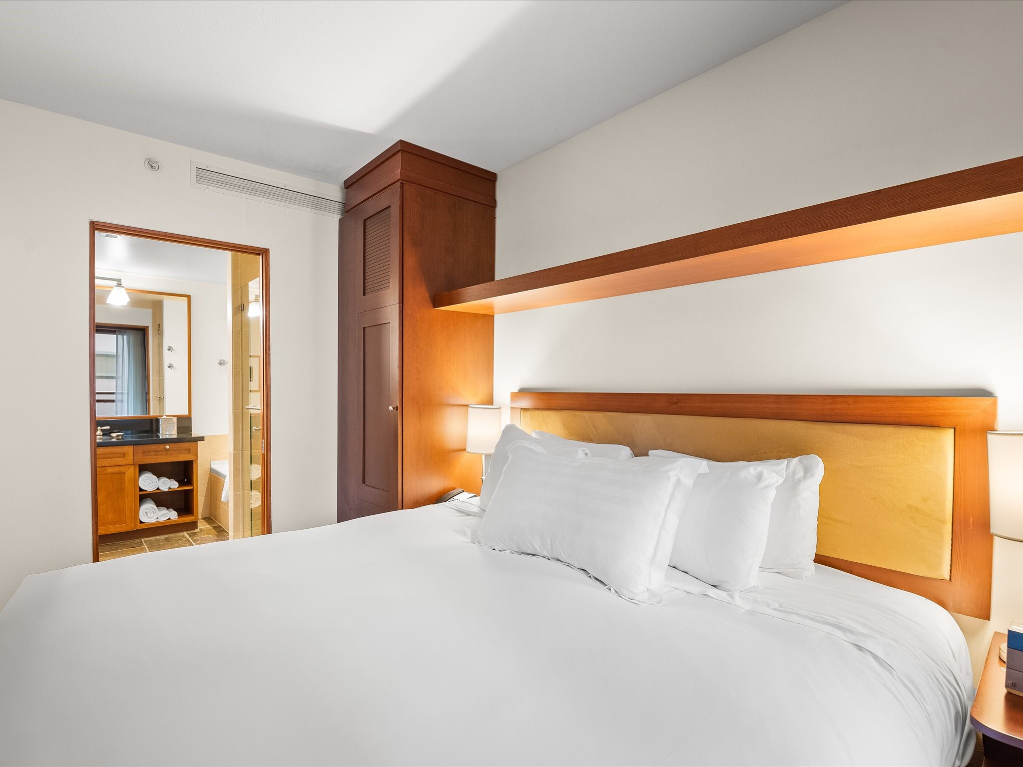 3303-4299 Blackcomb Way image 10