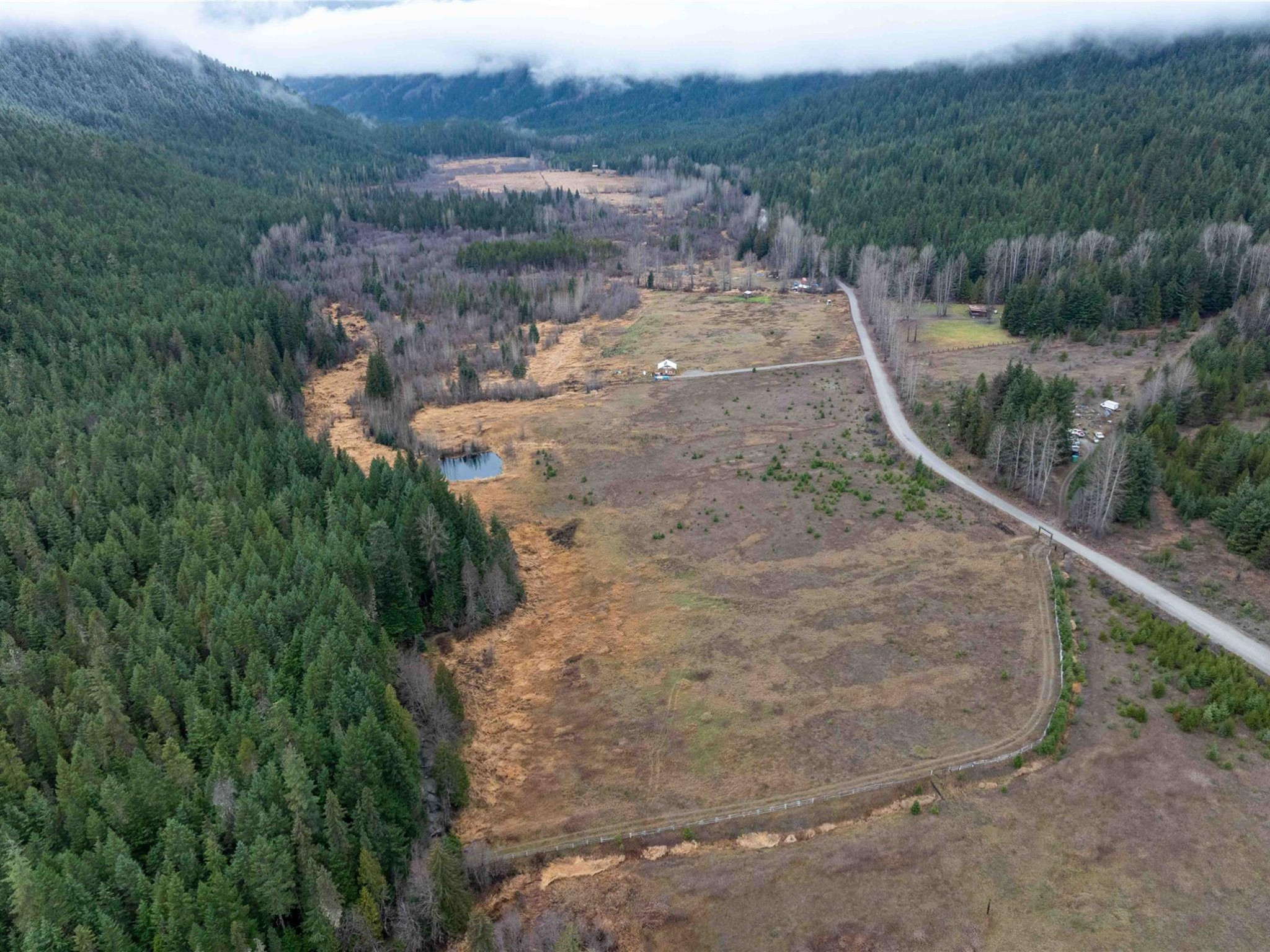 2690 Blackwater Road image 8