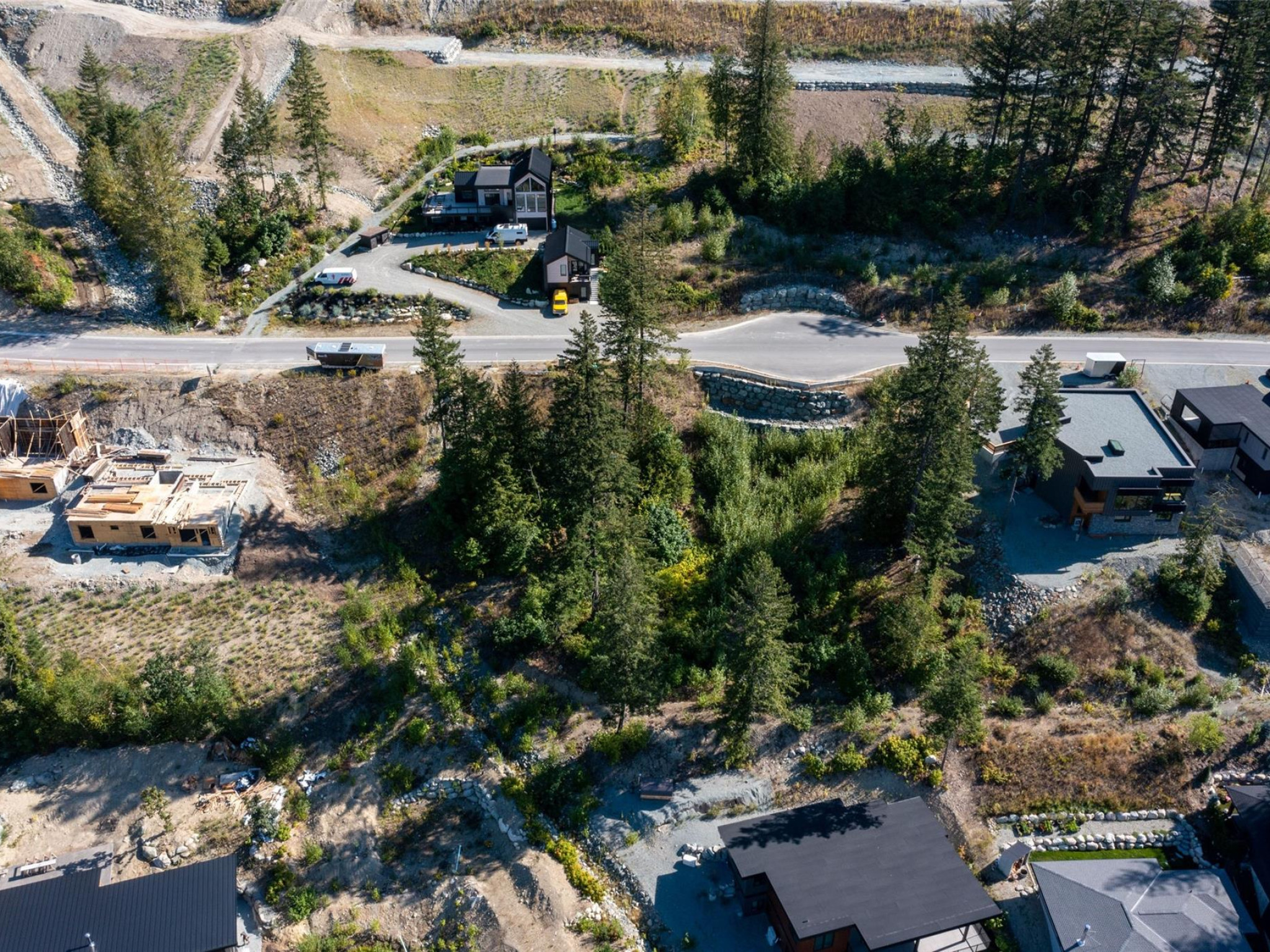 7677 Cerulean Drive image 6