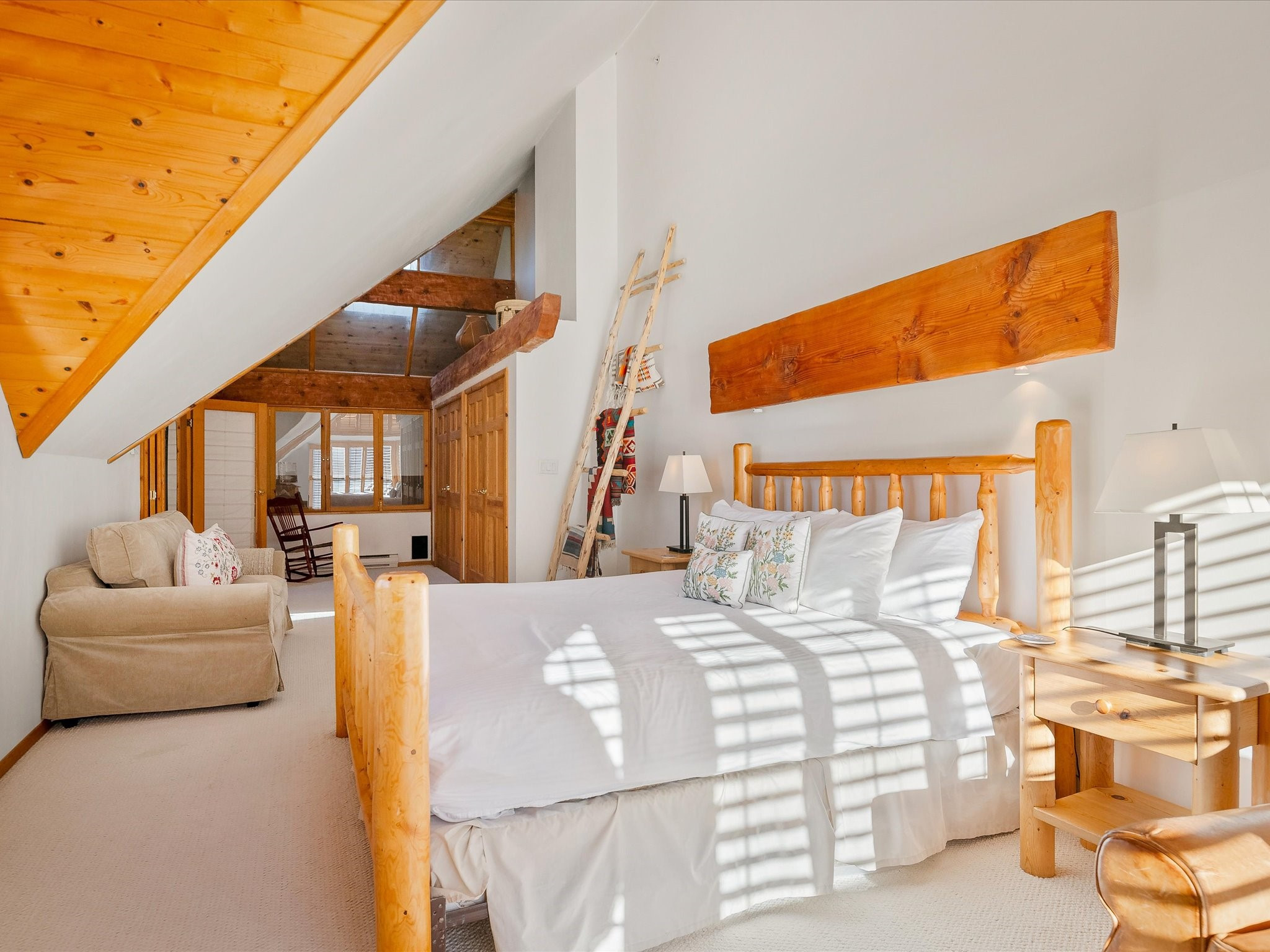 37-4700 Glacier Drive image 13