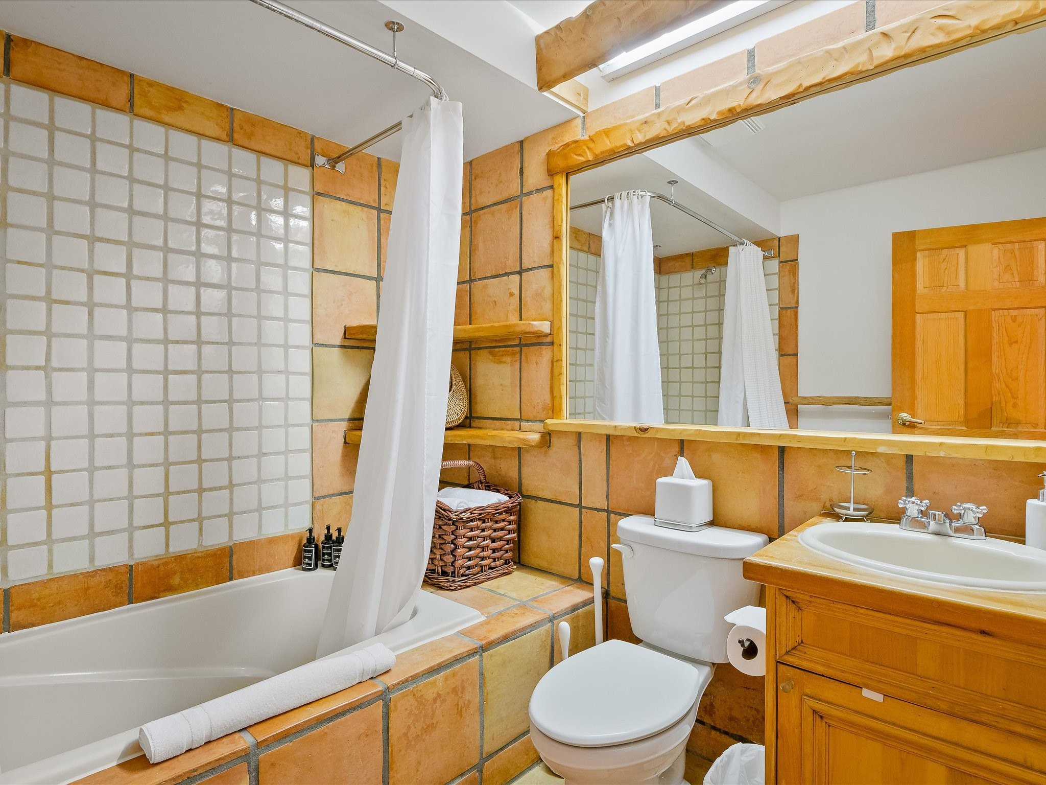 37-4700 Glacier Drive image 20