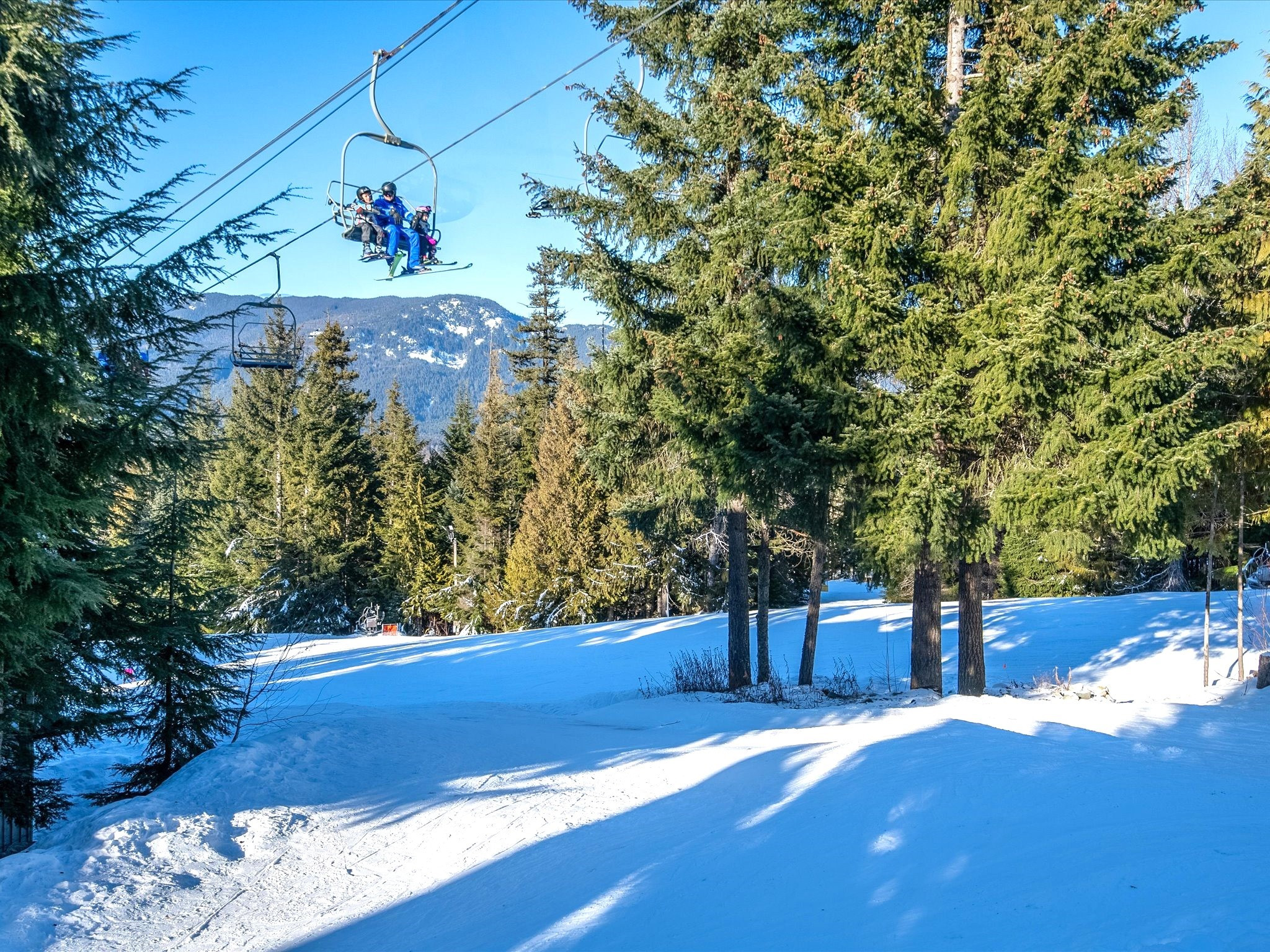 37-4700 Glacier Drive image 3