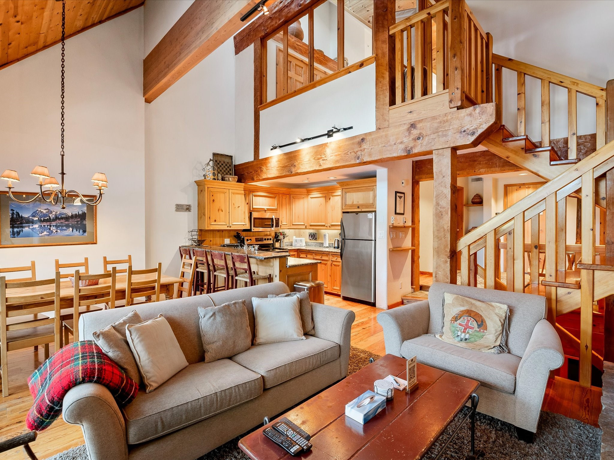 37-4700 Glacier Drive image 8