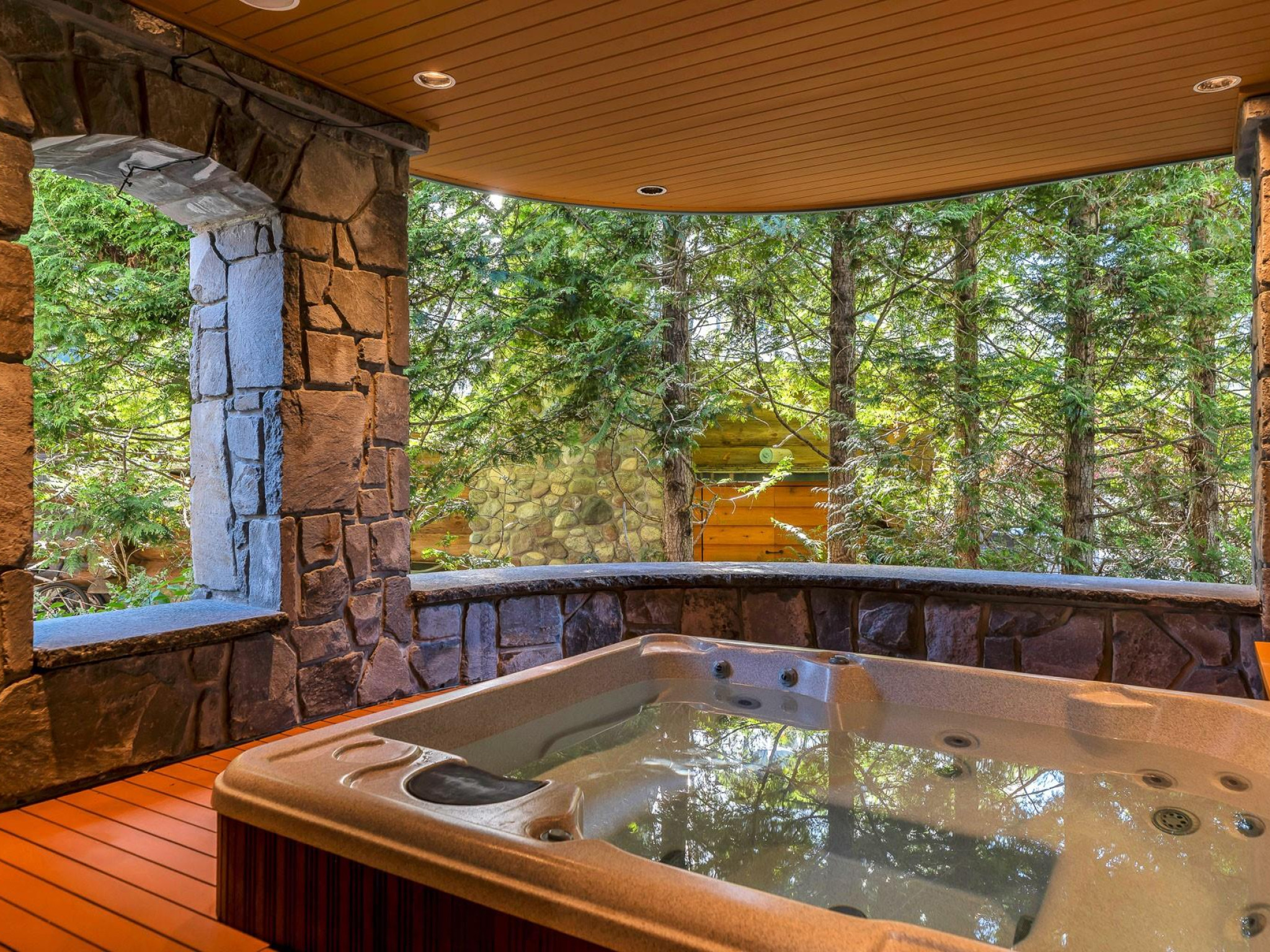 8059 Nicklaus North Boulevard image 30