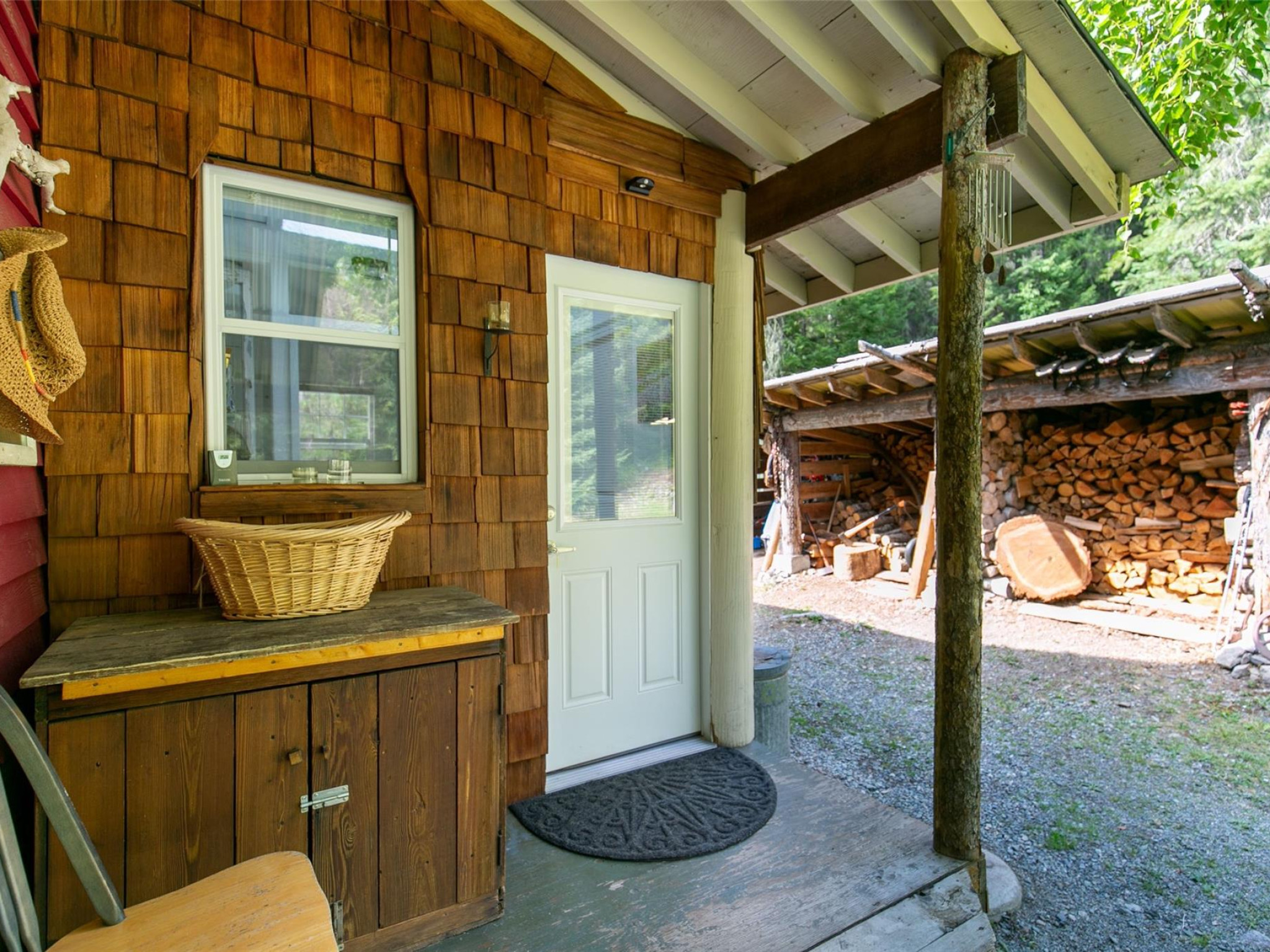 2841 Blackwater Road image 18