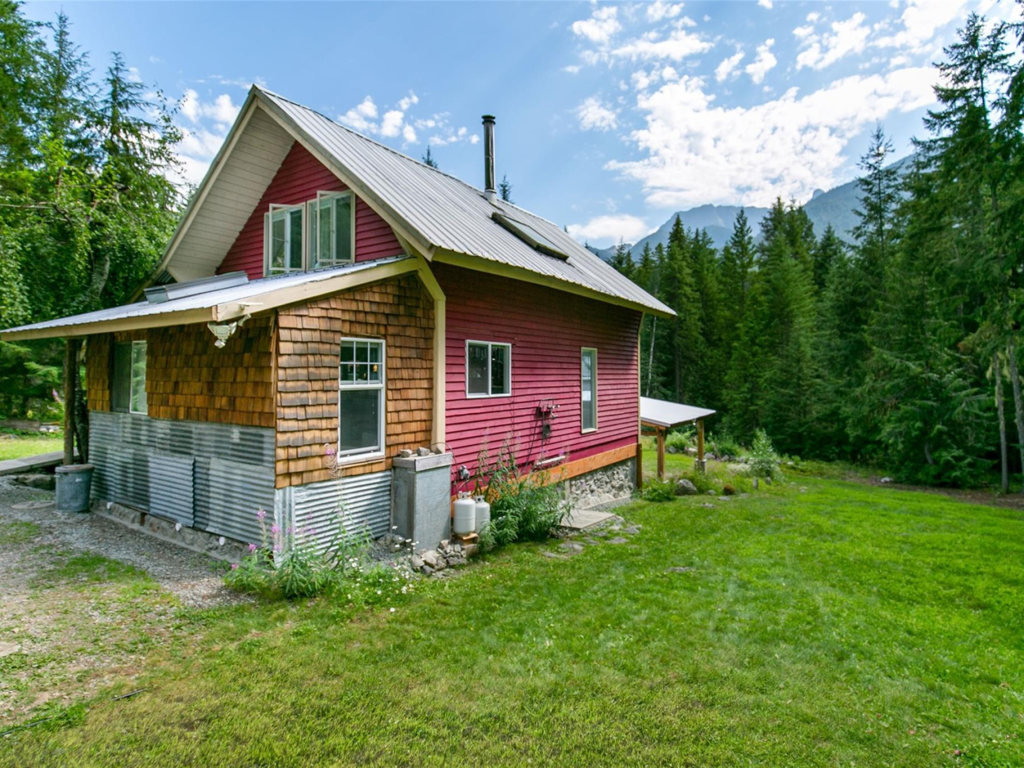 2841 Blackwater Road image 19