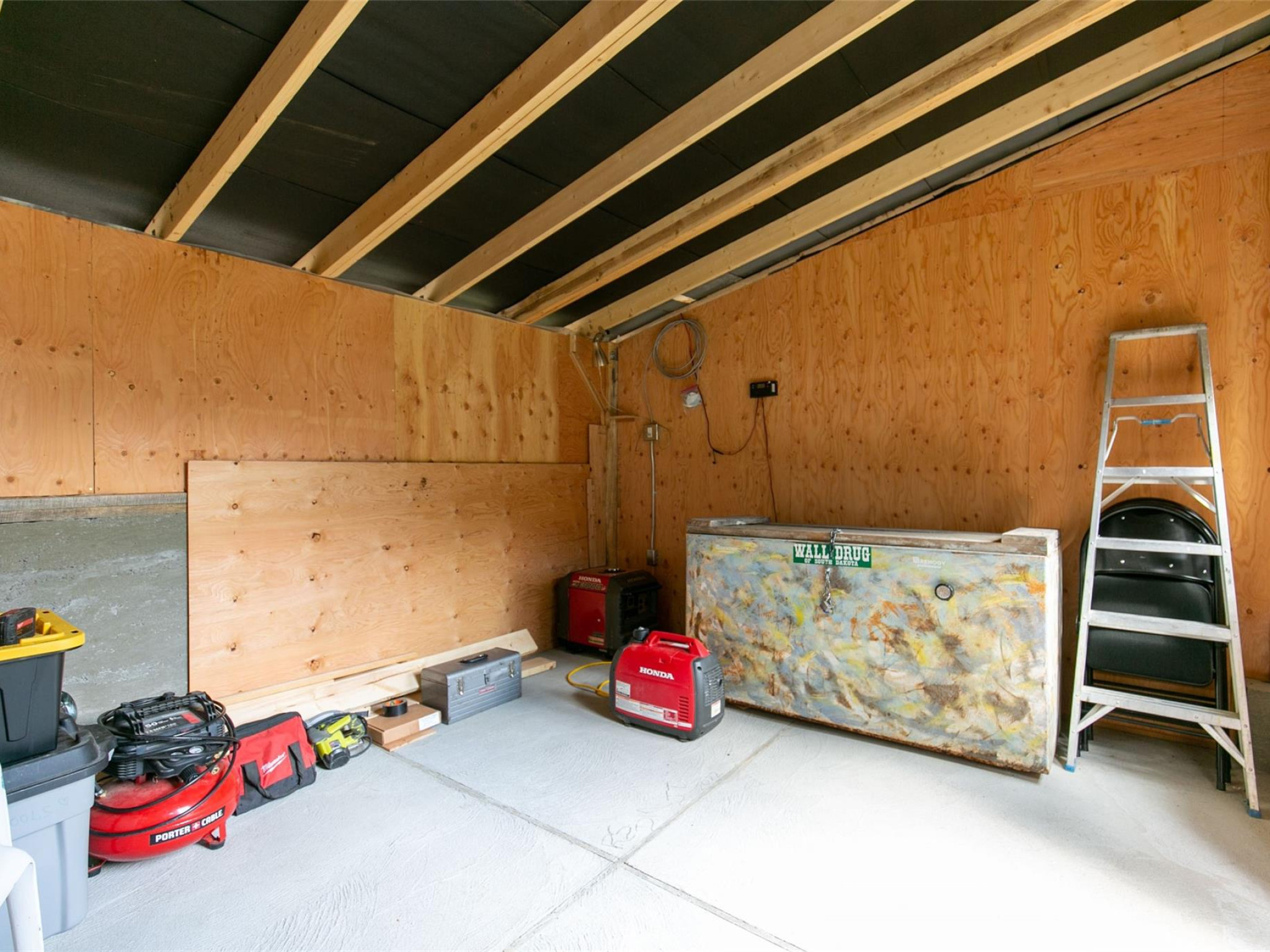 2841 Blackwater Road image 22