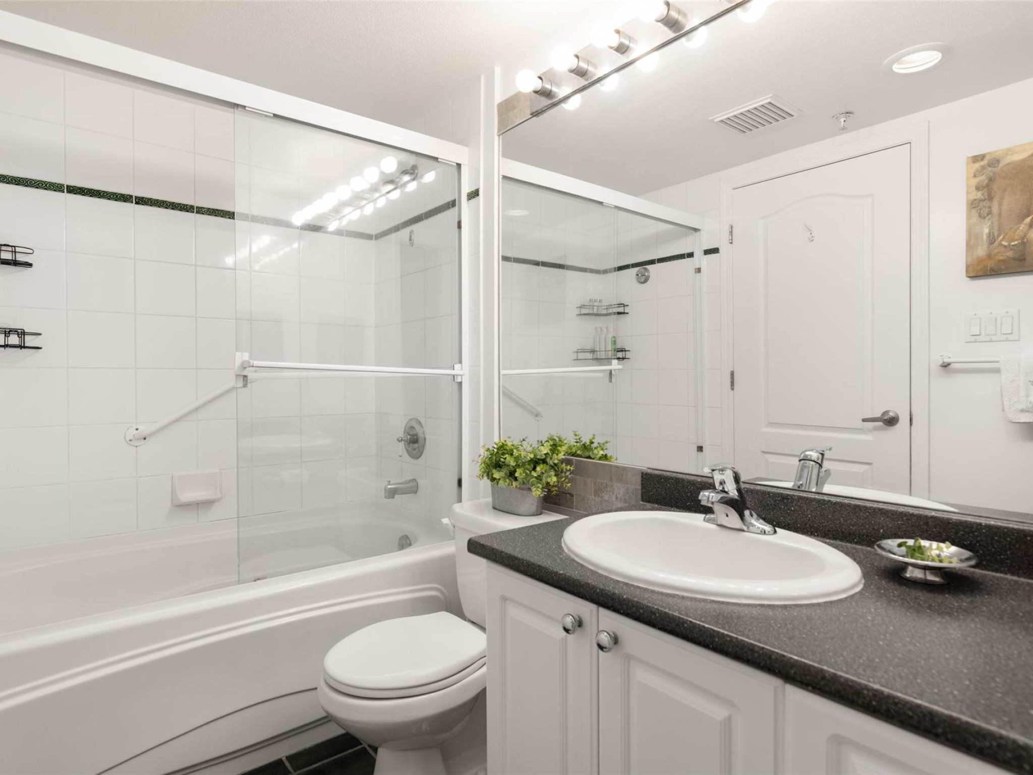 203-4314 Main Street image 11