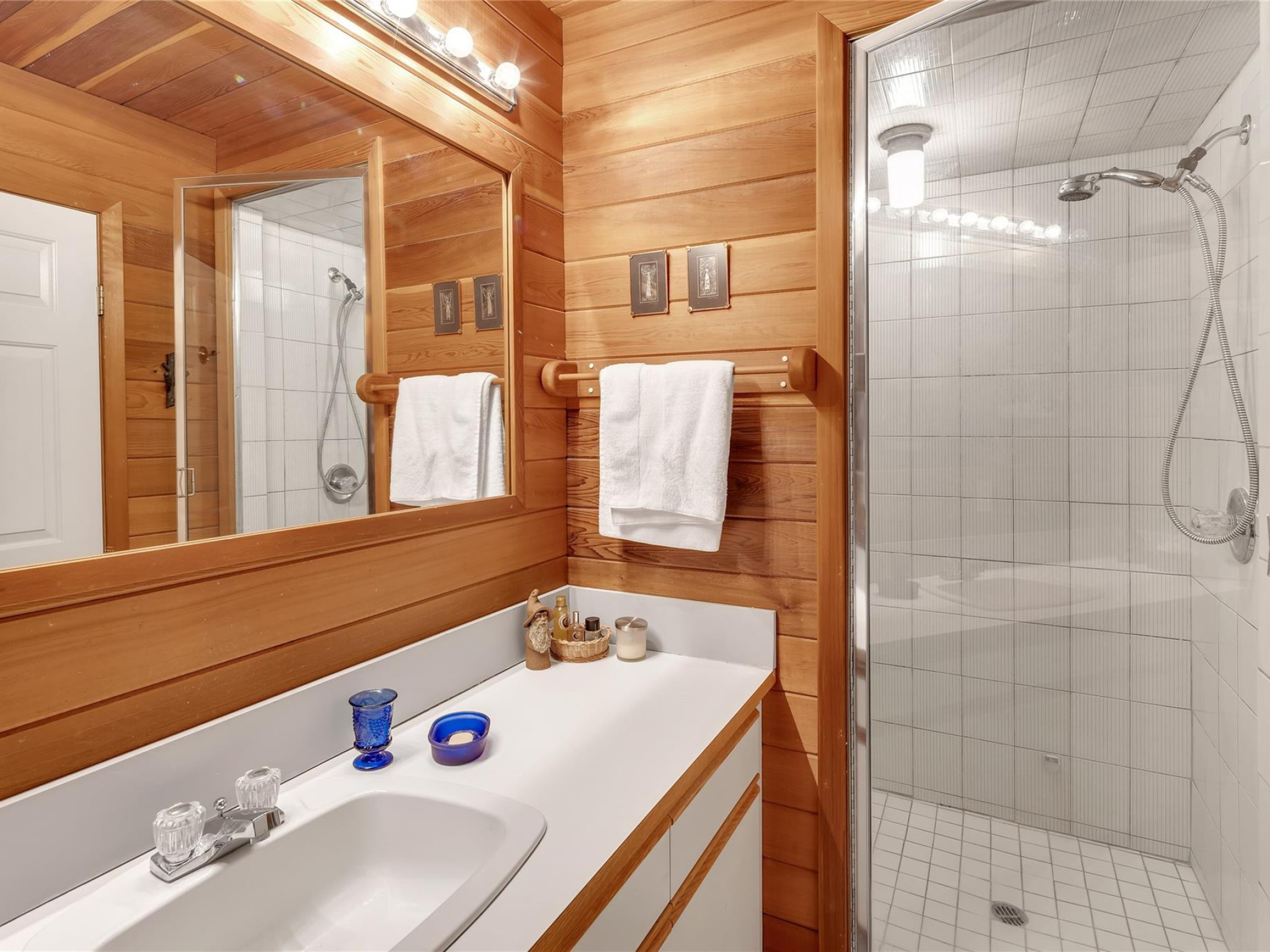 109-6117 Eagle Drive image 17