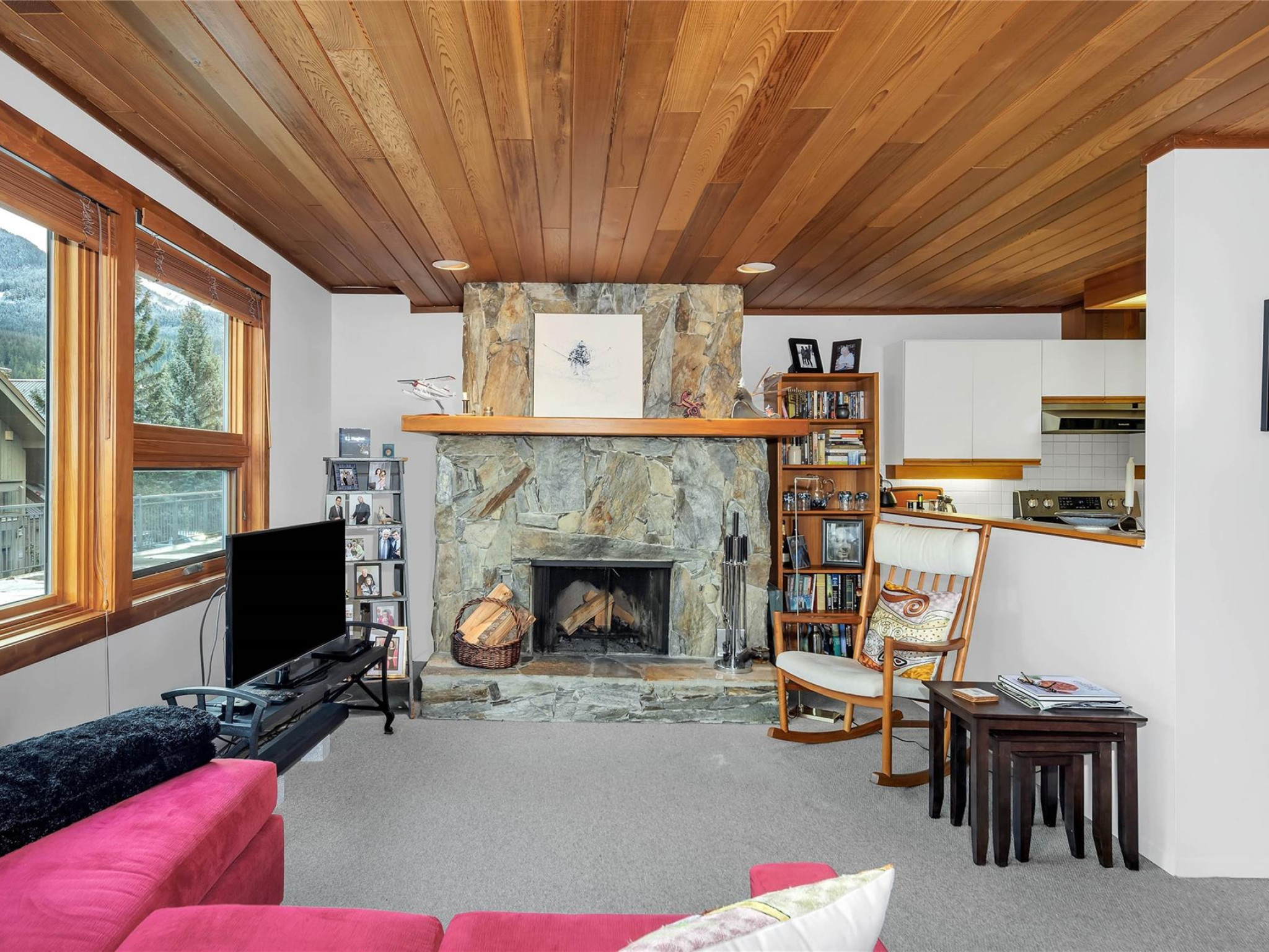 109-6117 Eagle Drive image 2