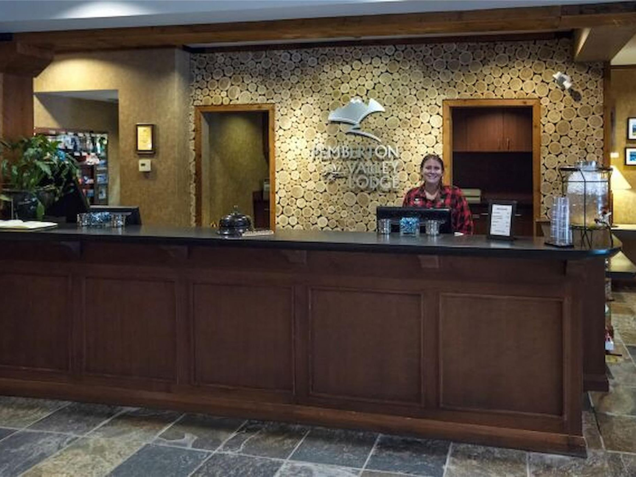 324-1490 Highway 99 image 5