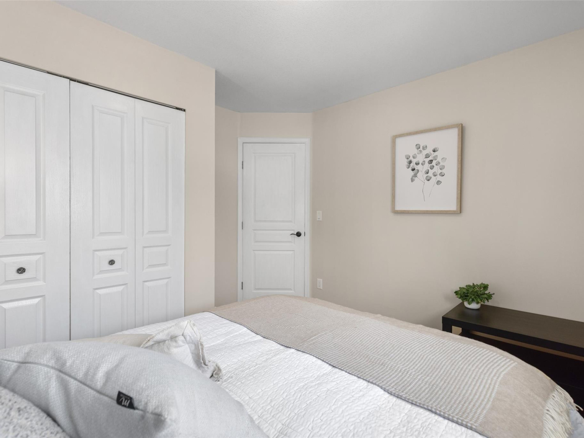 7391 Larch Street image 14