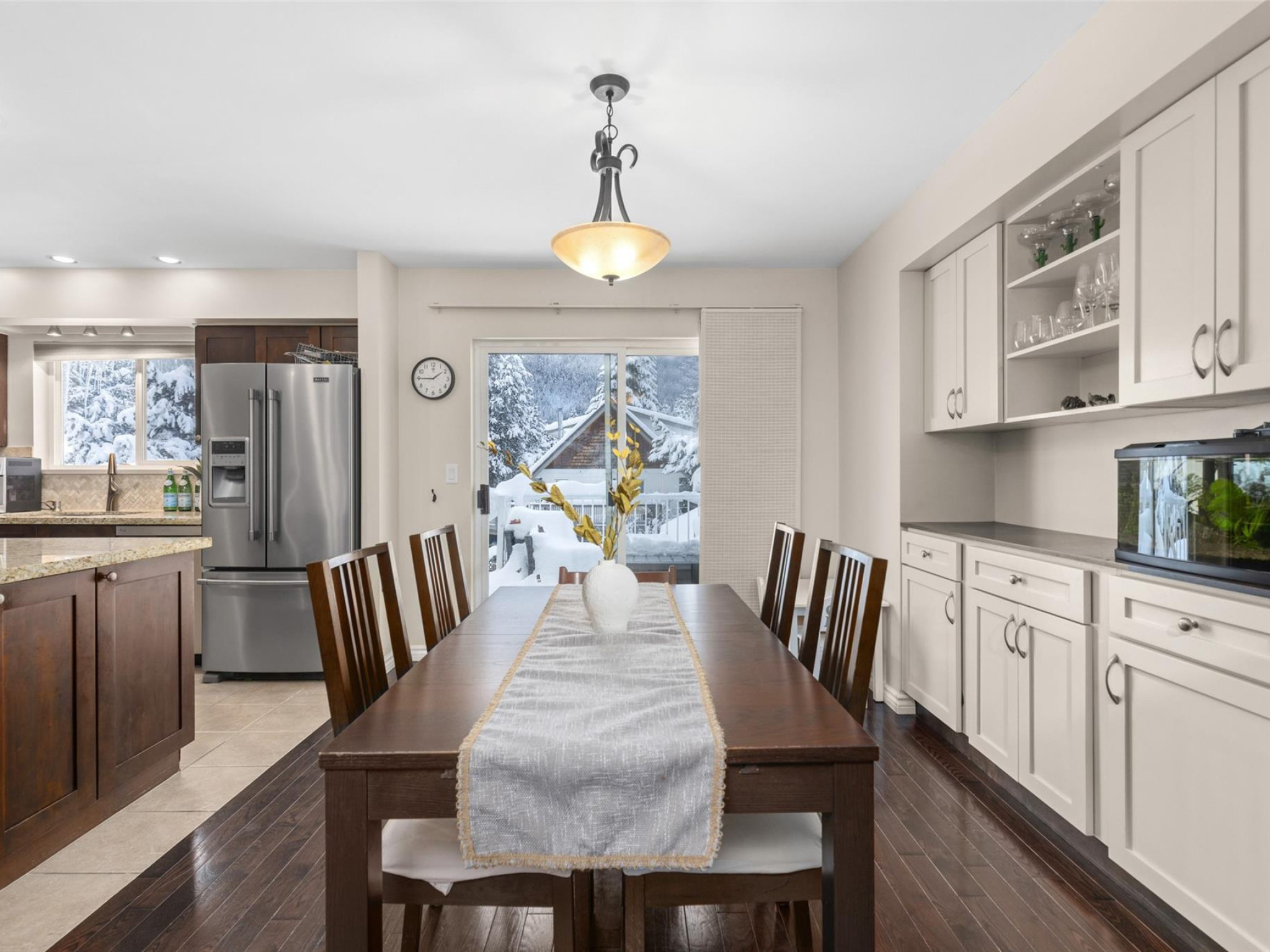 7391 Larch Street image 20