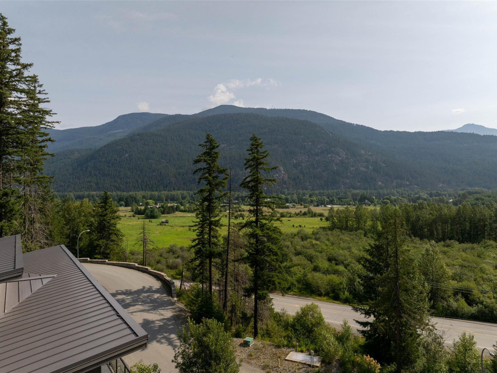 1303 Eagle Drive image 7