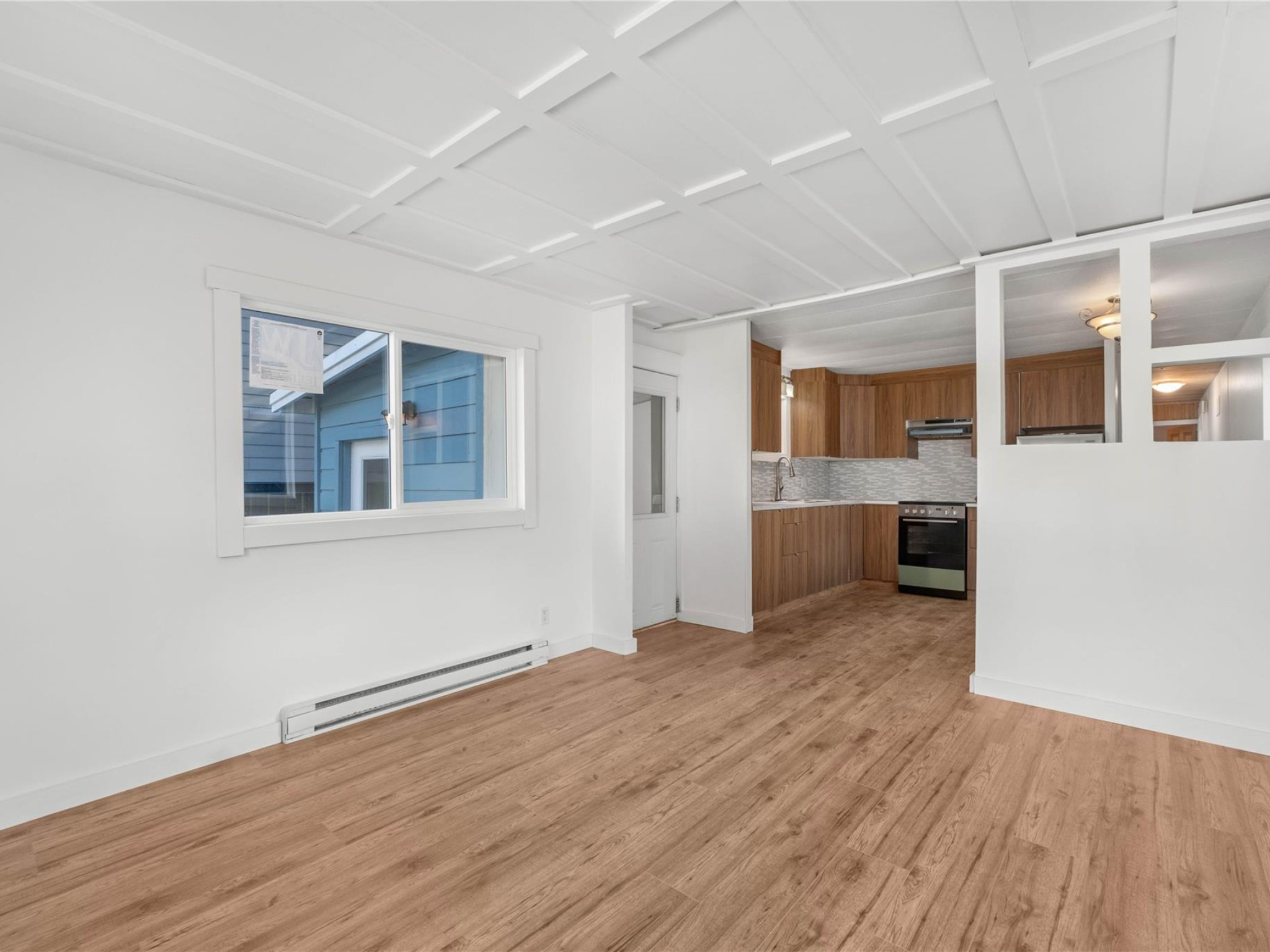 25-7370 Highway 99 image 1