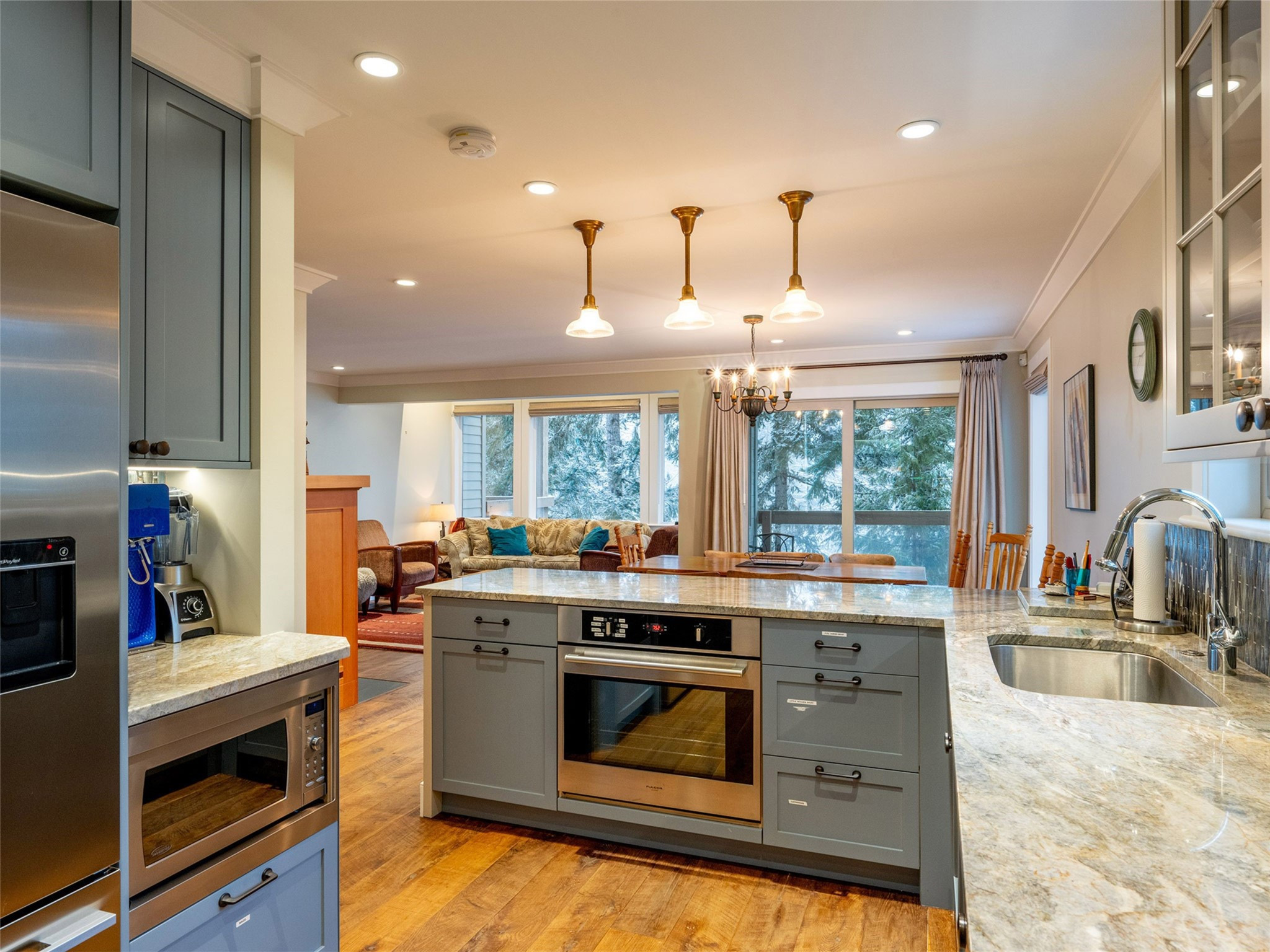 13-6127 Eagle Ridge Crescent image 1